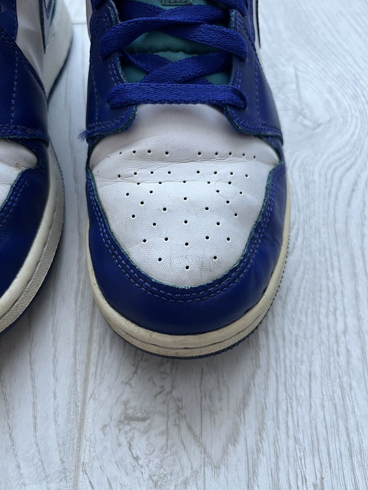 Jordan Brand Nike Air Jordan 1 Mid Geometric Blue White Size US 6.5 / EU 39-40 - 6 Thumbnail