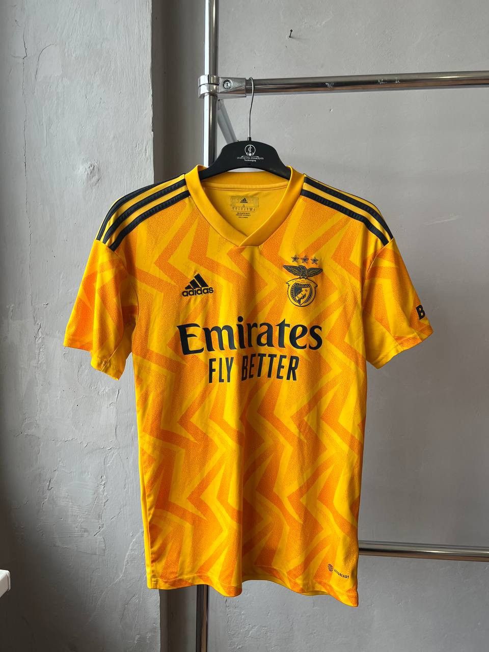 Adidas 2022/23 SLB BENFICA AWAY SOCCER JERSEY FOOTBALL SHIRT SIZE S Size US S / EU 44-46 / 1 - 5 Thumbnail