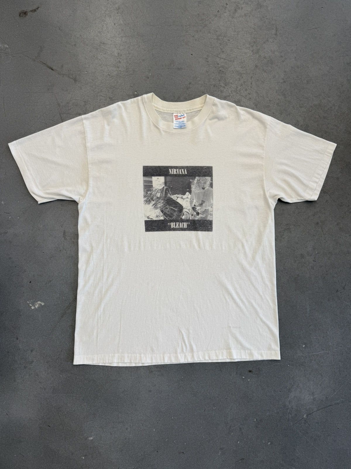 Nirvana 90’s Nirvana Kurt Cobain Bleach Bootleg Distressed Faded Tee Size US XL / EU 56 / 4 - 1 Thumbnail