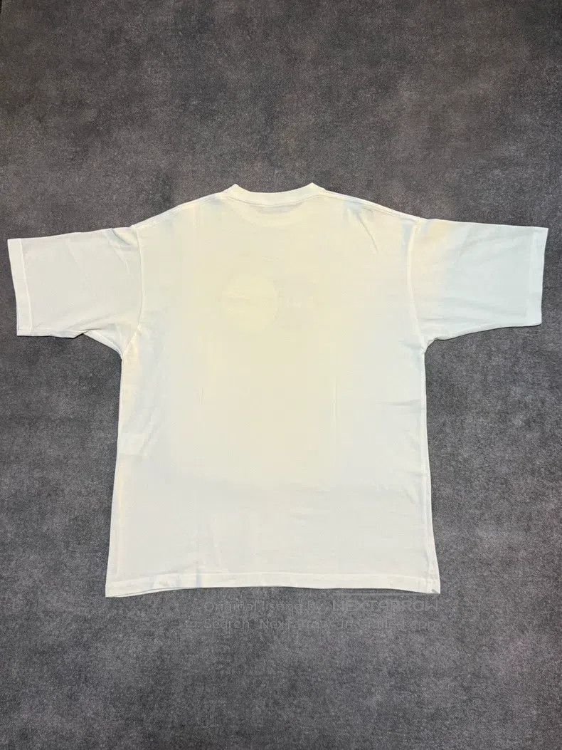 Balenciaga Balenciaga White Mastercard Logo Printed Short Sleeve T-Sh Size US S / EU 44-46 / 1 - 2 Thumbnail