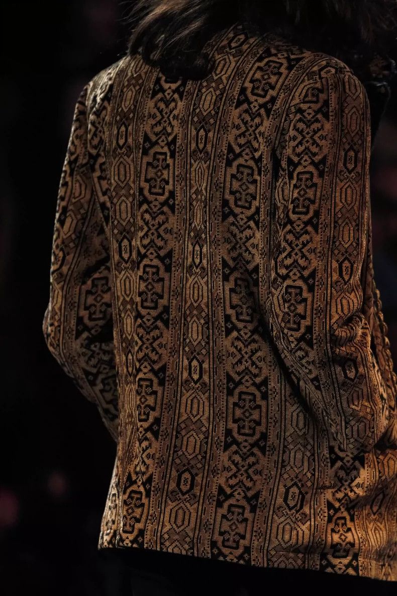Yves Saint Laurent Saint LaruentCourt tapestry coat with fur collar coat 2502- Size US M / EU 48-50 / 2 - 7 Thumbnail