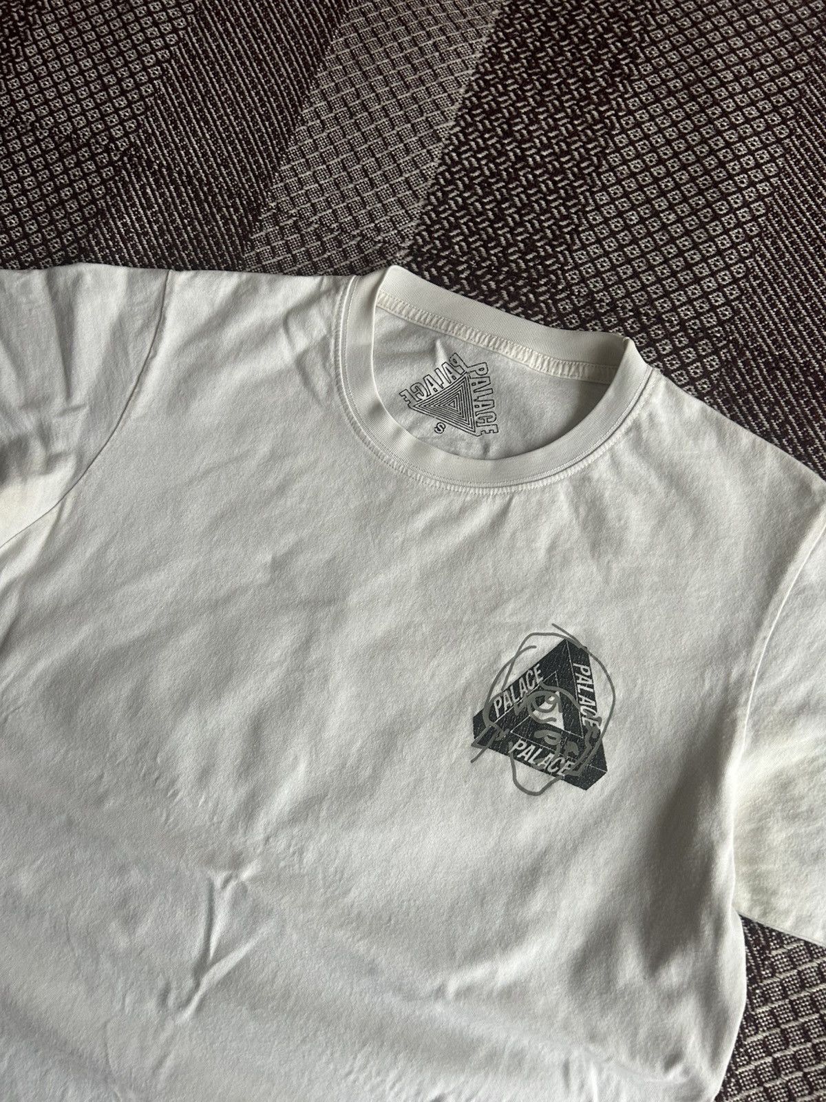 Palace Palace Big OverPrint Unisex Tee Streetwear Style Size S Rare Size US S / EU 44-46 / 1 - 7 Thumbnail