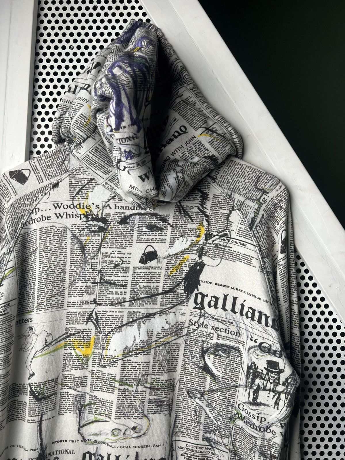 John Galliano 2010 John Galliano Gazette Newspaper Print Zip Hoodie Size US M / EU 48-50 / 2 - 4 Thumbnail