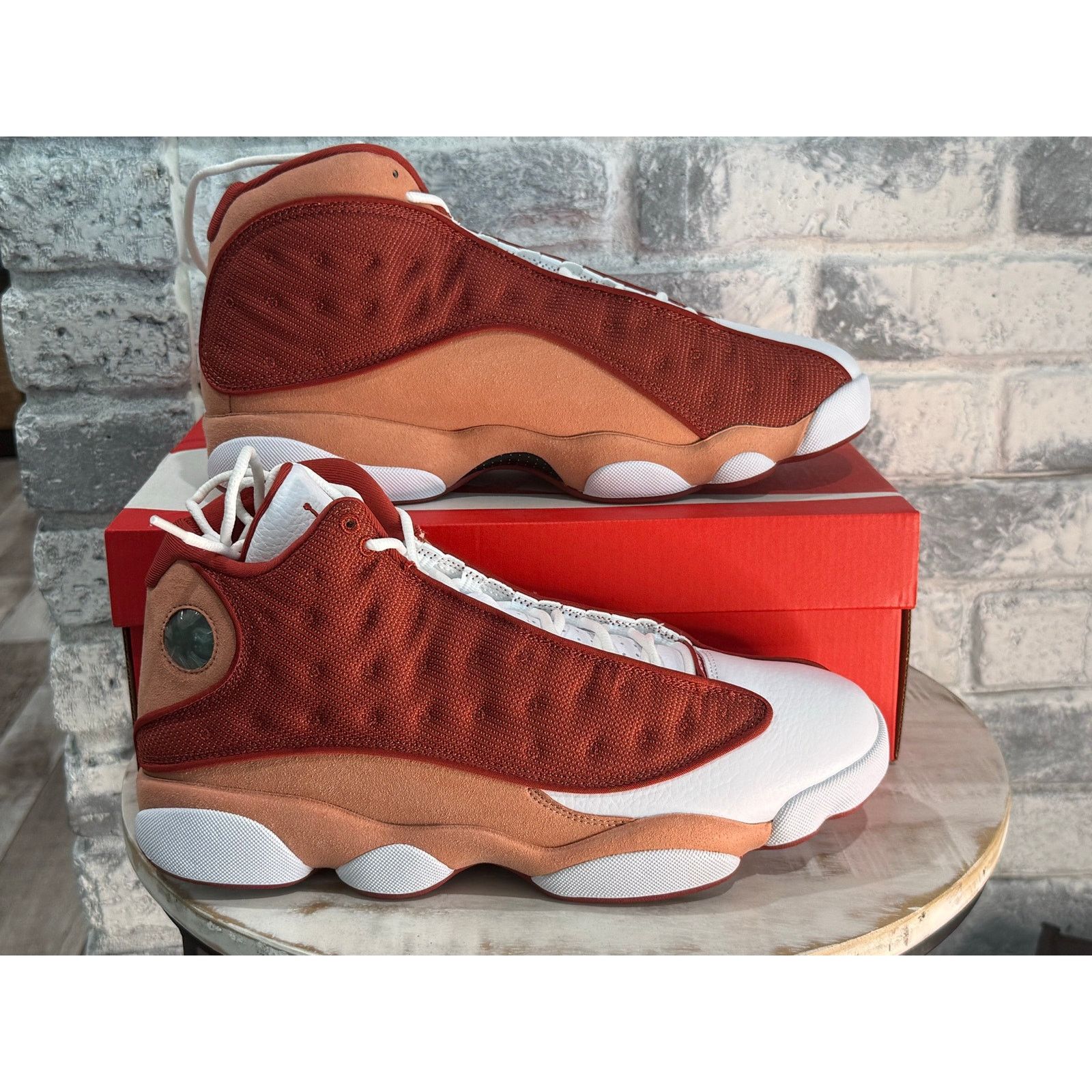 Jordan Brand Jordan 13 Retro Dune Red Size 11 DJ5982-601 Size US 11 / EU 44 - 1 Thumbnail