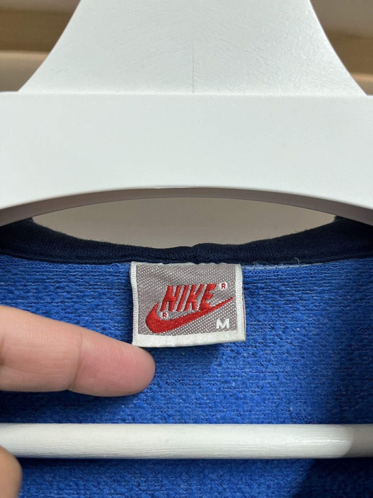 Nike Vintage Nike 90's Blue Chevron Half-Zip Hoodie Size US M / EU 48-50 / 2 - 4 Thumbnail
