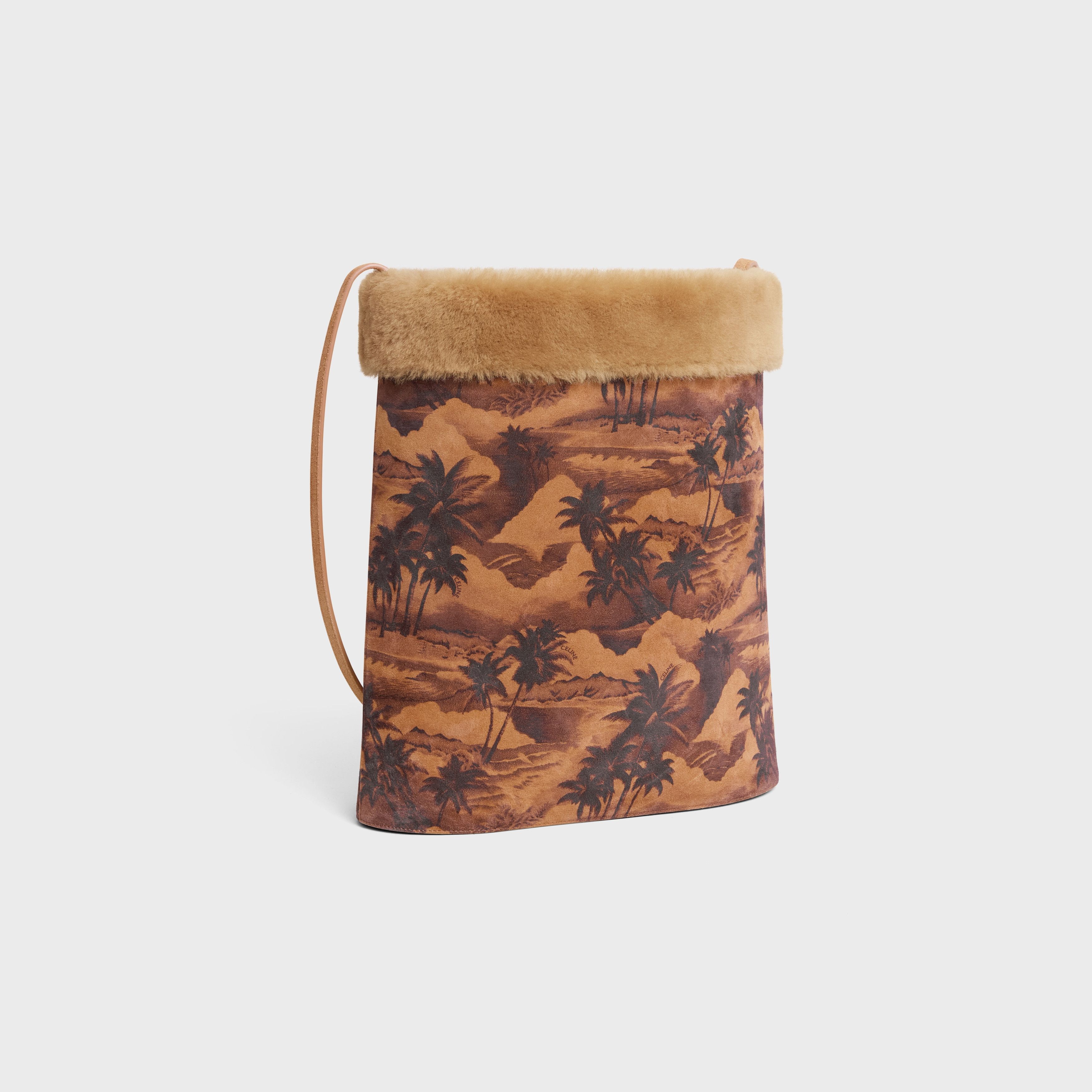 Celine o1bcso1str0925 194953GLJ Size: OS / Bucket Bag in Caramel Size ONE SIZE - 2 Thumbnail