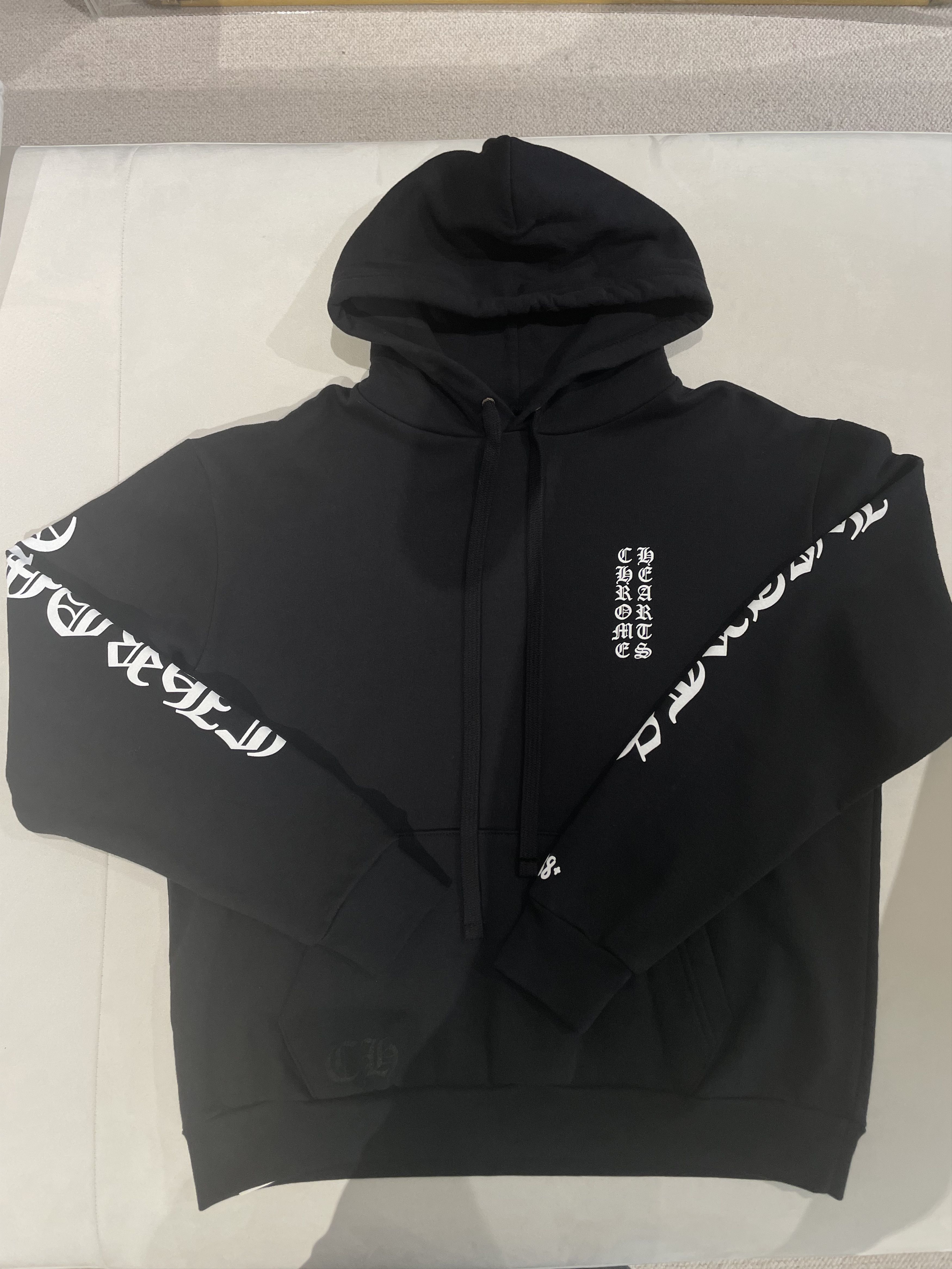 Chrome Hearts Chrome Hearts 1988 Vertical Logo Black Pullover Hoodie Size S / US 4 / IT 40 - 4 Thumbnail
