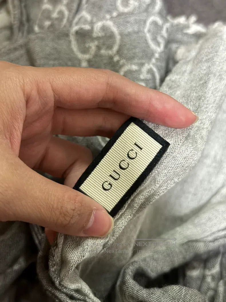 Gucci Gucci Double G Grey Scarf Size ONE SIZE - 4 Thumbnail