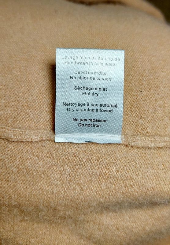 Vintage 100% cashmere sweater beige camel luxury soft unique Size S / US 4 / IT 40 - 7 Thumbnail