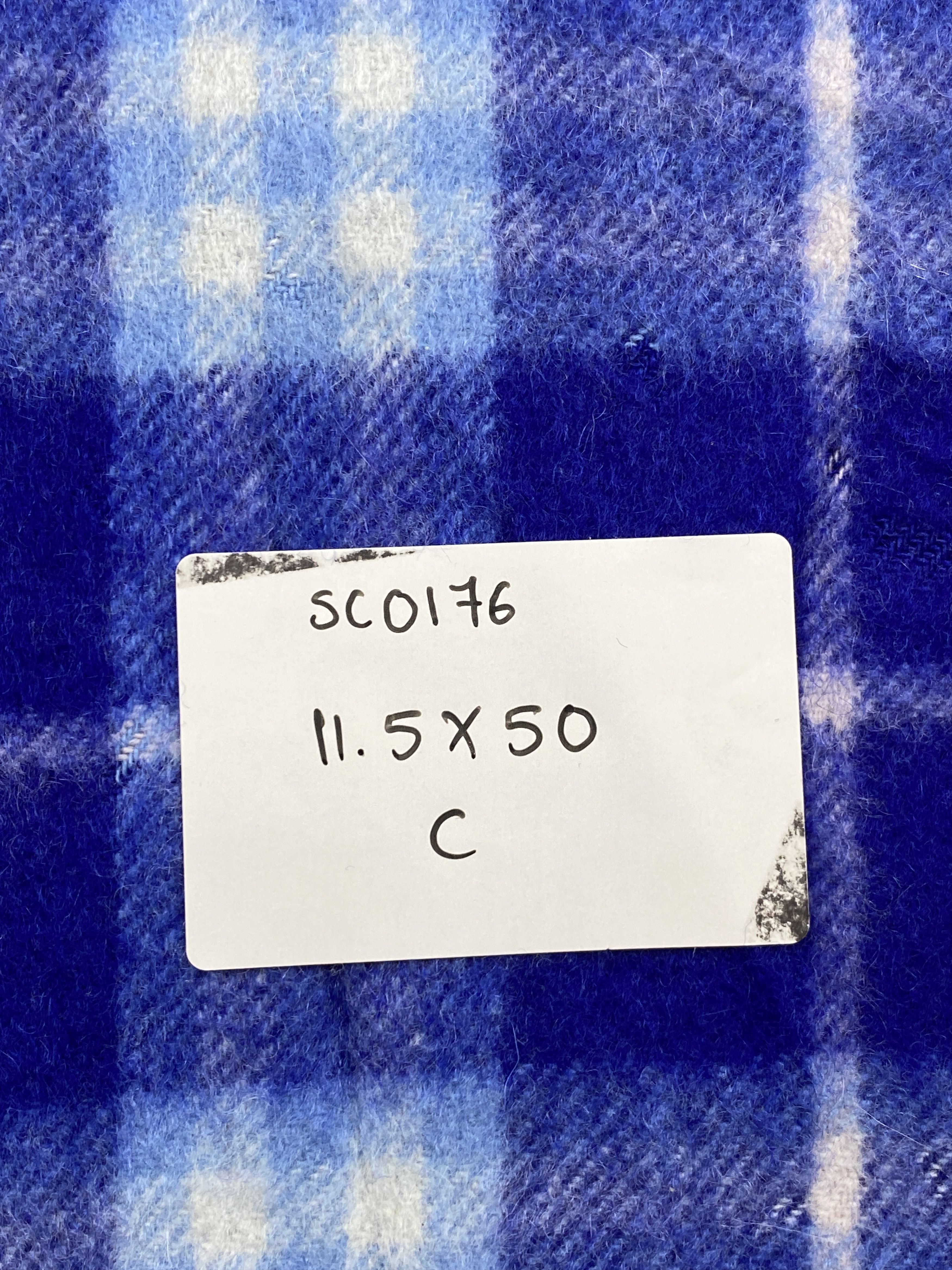 Burberry Burberry Cashmere Scarf / Muffler / Neckwear SC0176 Size ONE SIZE - 16 Thumbnail