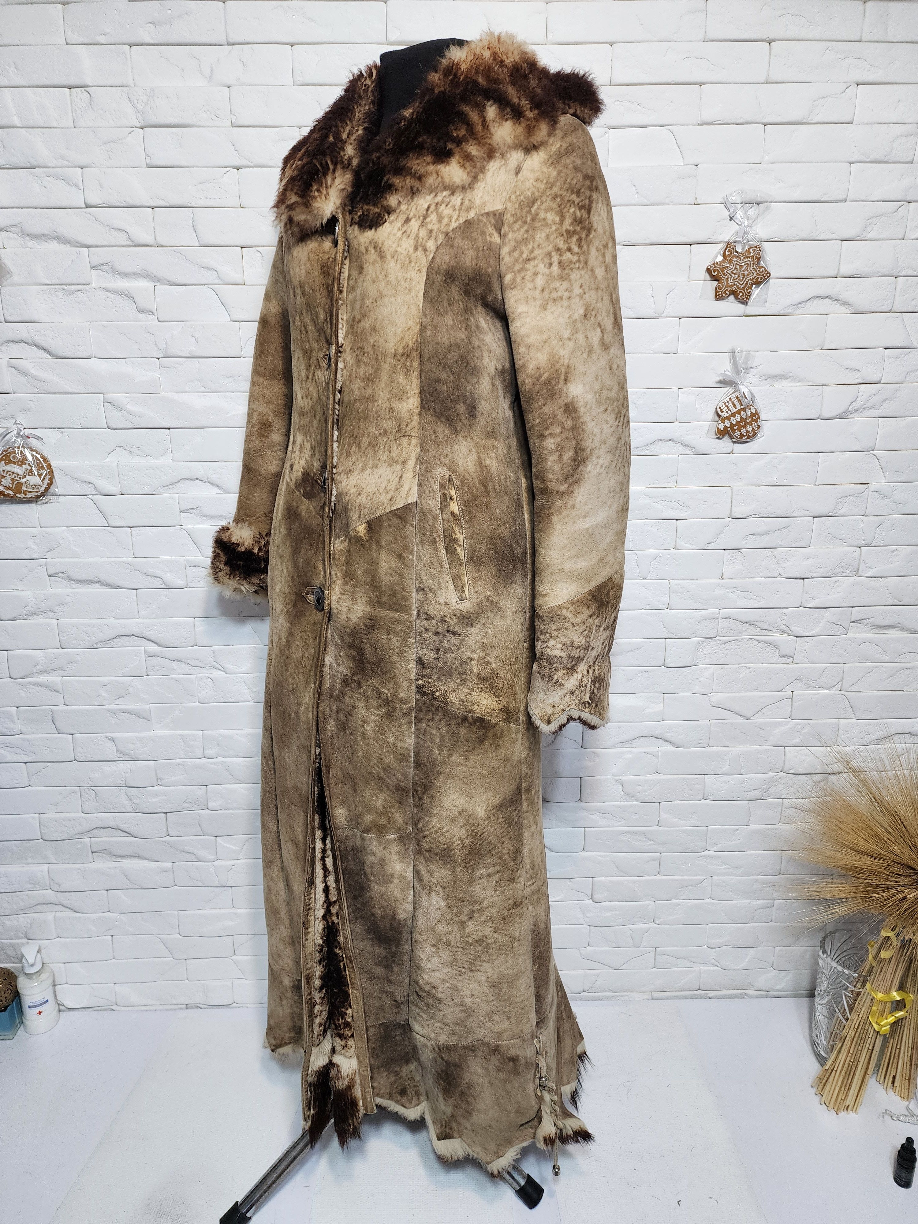 Furla Brown Women's Sheepskin Coat: Leather Winter Outerwear Size L / US 10 / IT 46 - 2 Thumbnail
