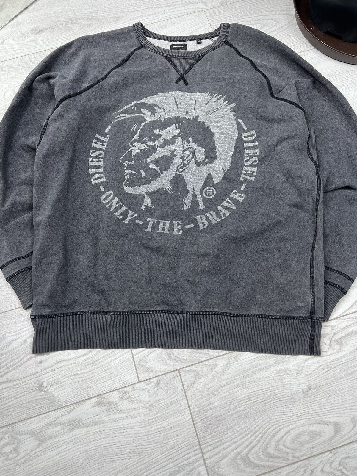 Diesel × Vintage Vintage Y2K Diesel Opium Big Logo Crewneck Sweatshirt Size US XL / EU 56 / 4 - 5 Thumbnail
