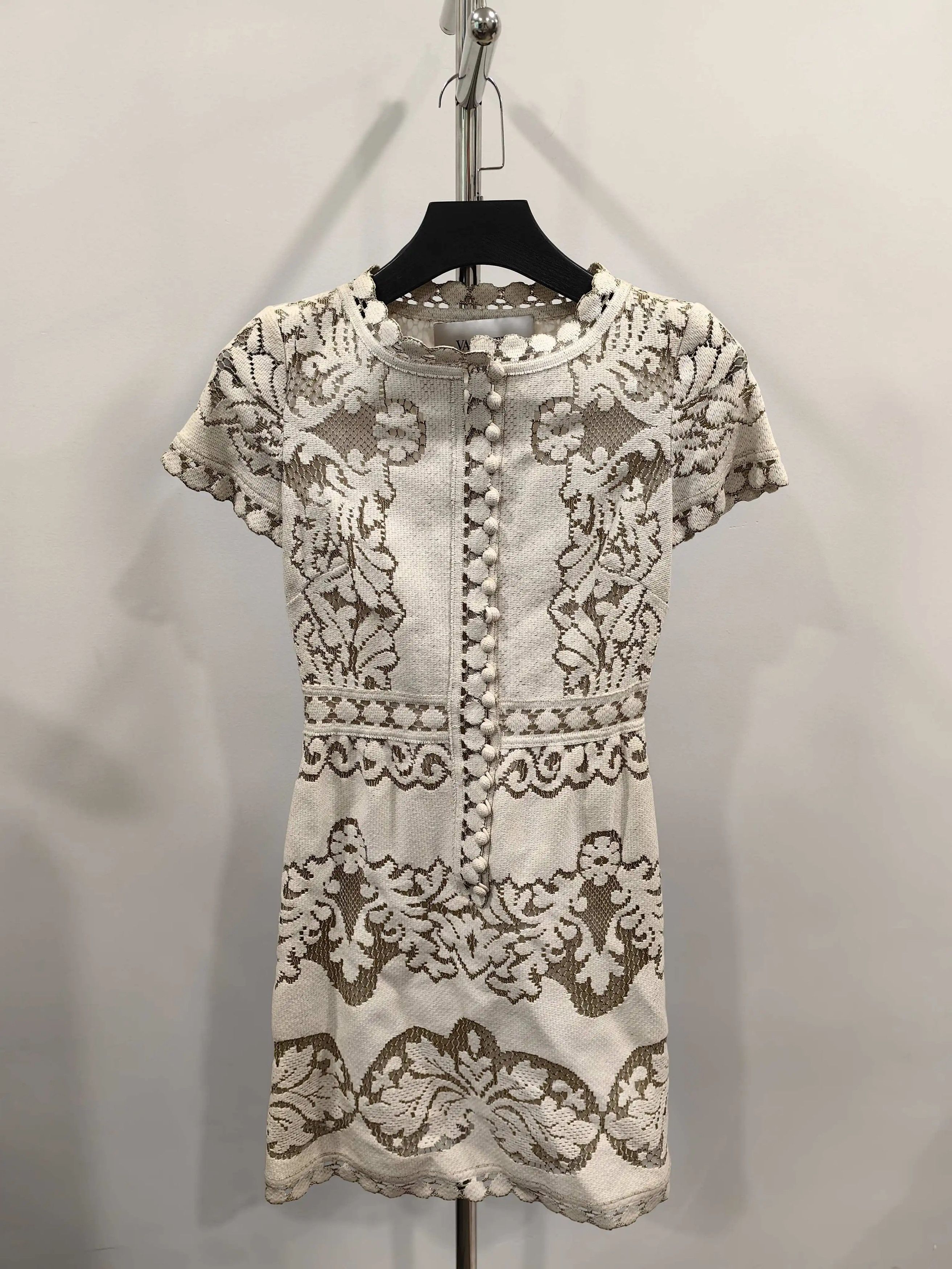 Valentino Valentino White Floral Lace Dress Size S / US 4 / IT 40 - 1 Thumbnail