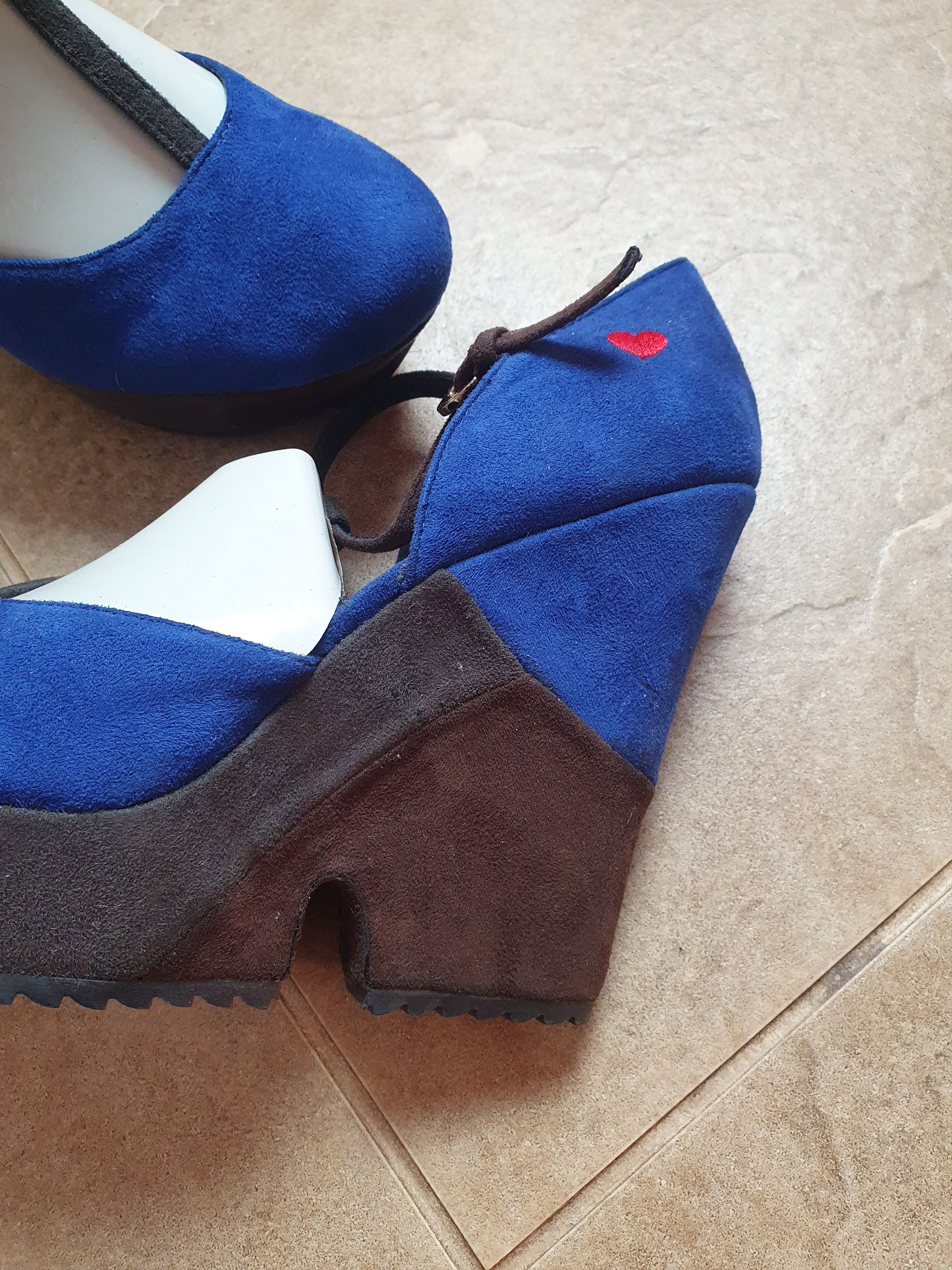 Moschino women's shoes Love Moschino blue platform shoes, size 38 Size US 7 / IT 37 - 10 Thumbnail