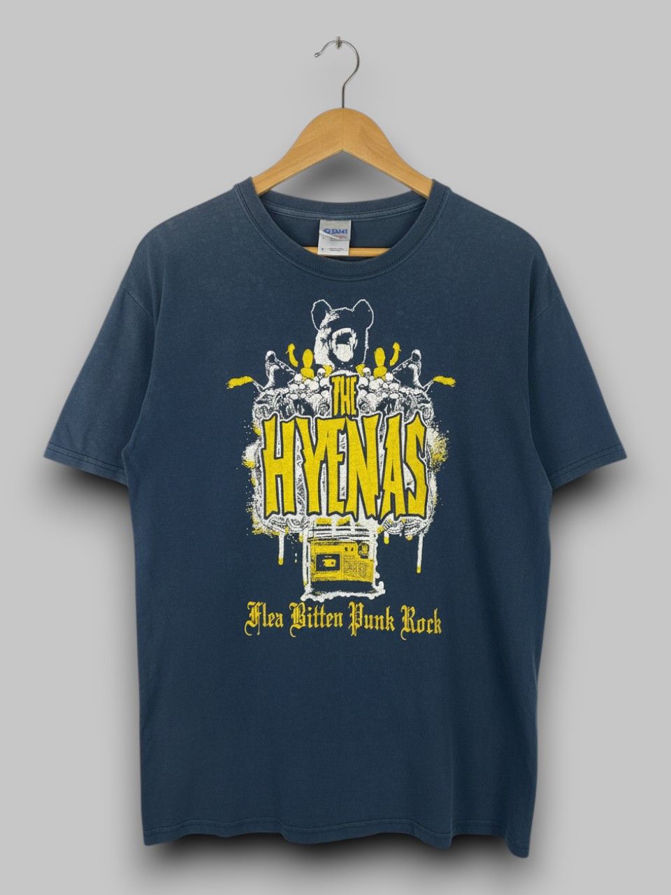 Band Tees the hyenas flea bitten punk rock band tee Size US M / EU 48-50 / 2 - 1 Thumbnail