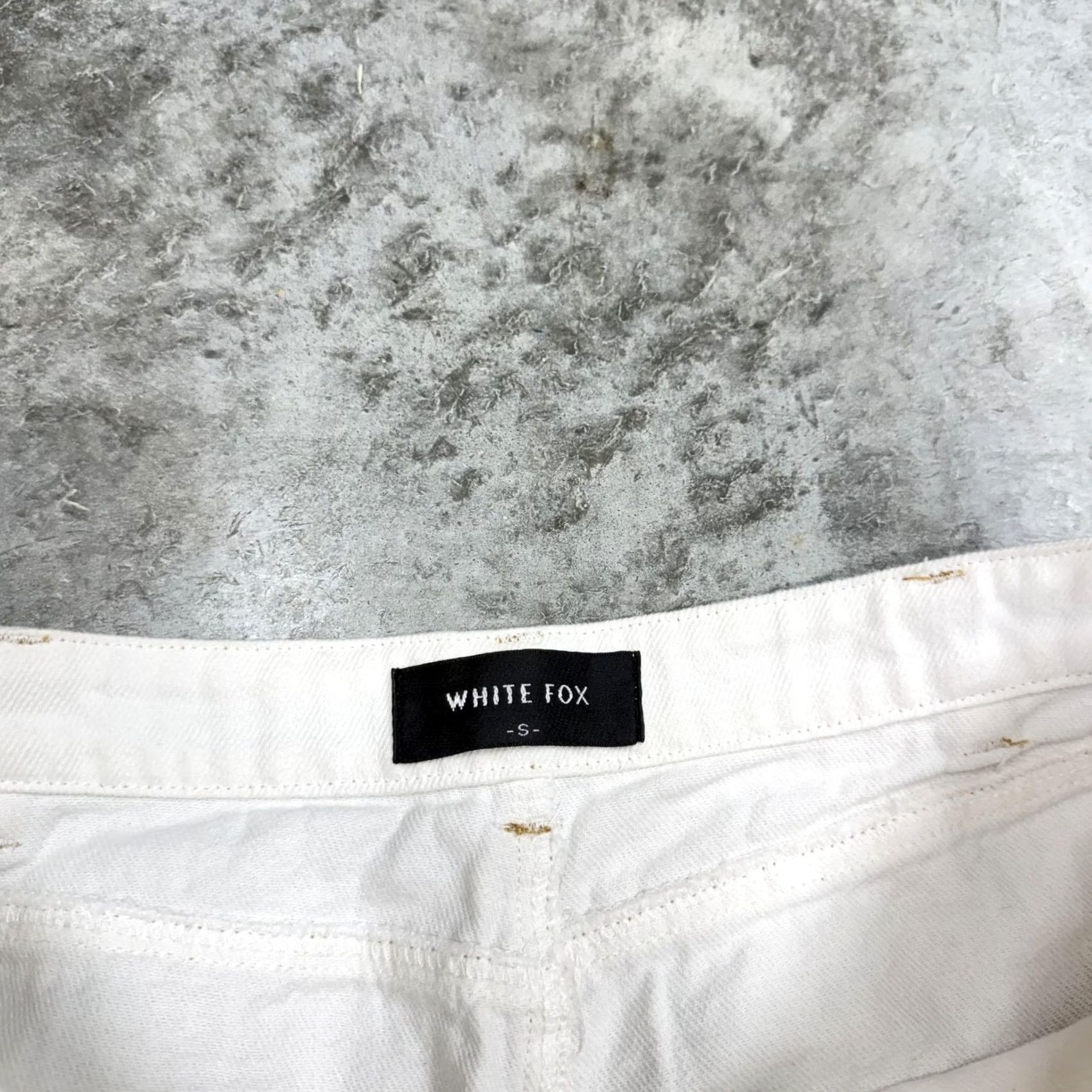 Vintage White Fox Pants Womens Small White Cropped Wide Leg Twill Lace Up Pockets Casual Size 28" / US 6 / IT 42 - 2 Thumbnail