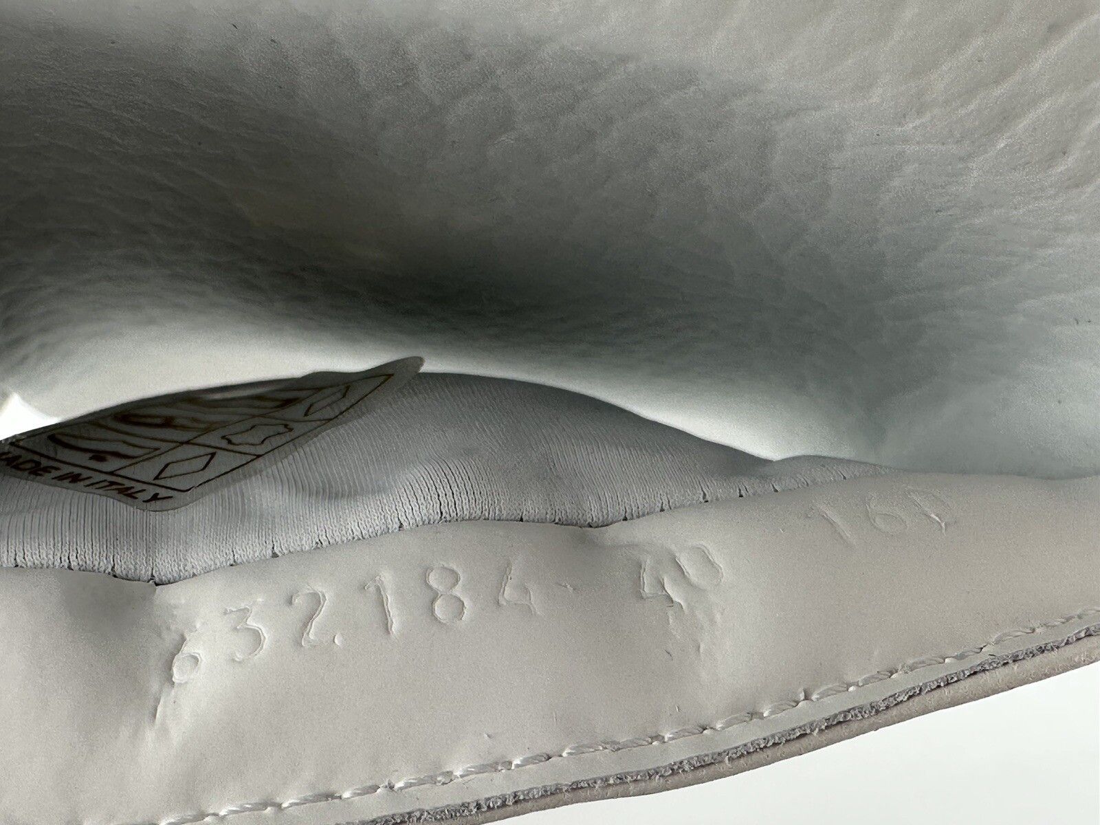 Gucci New Gucci Slip On Size-IT-40 / US-10 Size US 10 / IT 40 - 9 Thumbnail