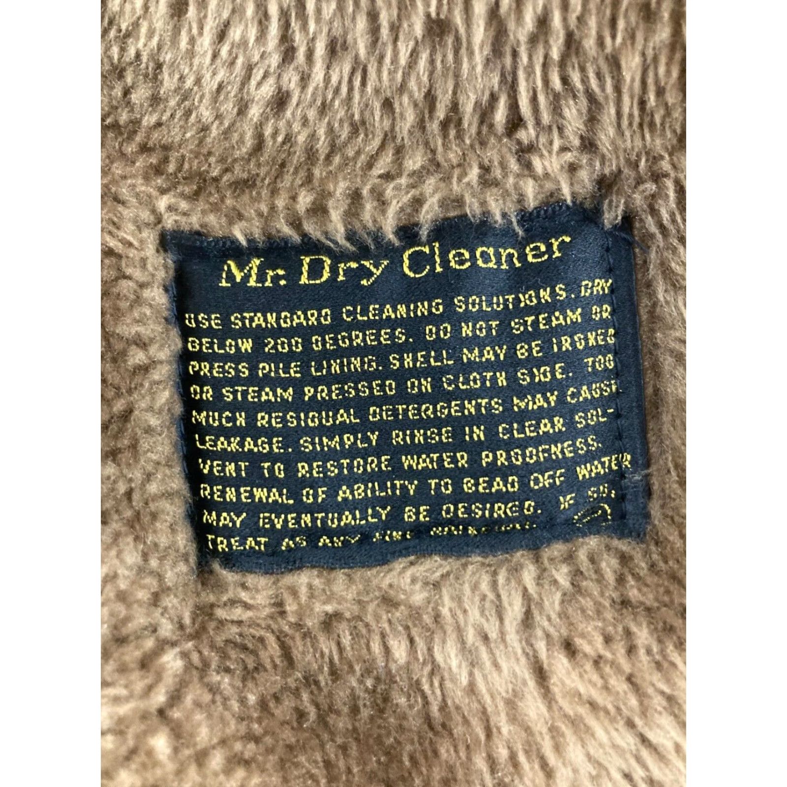 IDEA VTG A Robert Lewis Idea Coat Mens 42 Khaki Beige Faux Fur Lined HEAVY Overcoat 80s Vintage Cotton Blend Winter Button Size US XS / EU 42 / 0 - 3 Thumbnail
