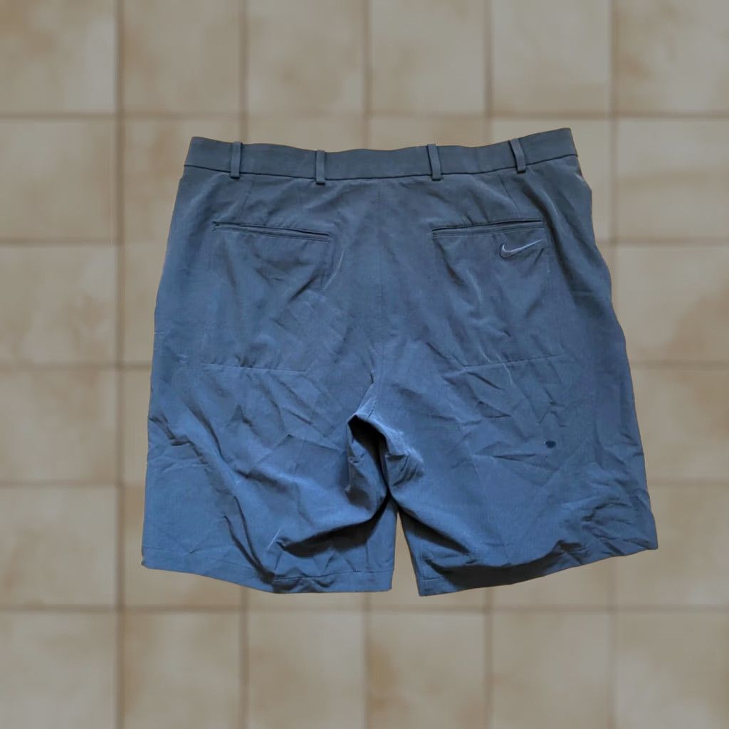 Nike Nike Golf Tour Performance Dri Fit Shorts Mens 38 Gray Shorts Size US 38 / EU 54 - 1 Thumbnail
