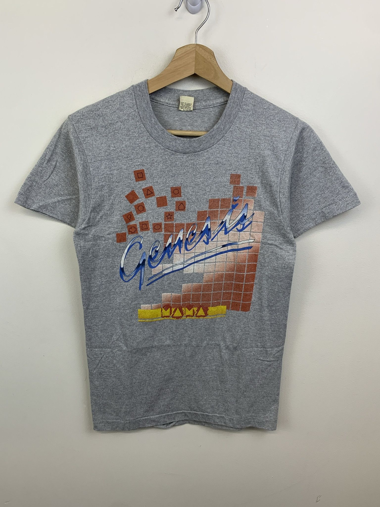 Other Vintage Gensis MAMA 1980s Tee Shirt 1983 Genesis Phil Collins Tour Tee Shirt Size XS Size US XS / EU 42 / 0 - 1 Thumbnail