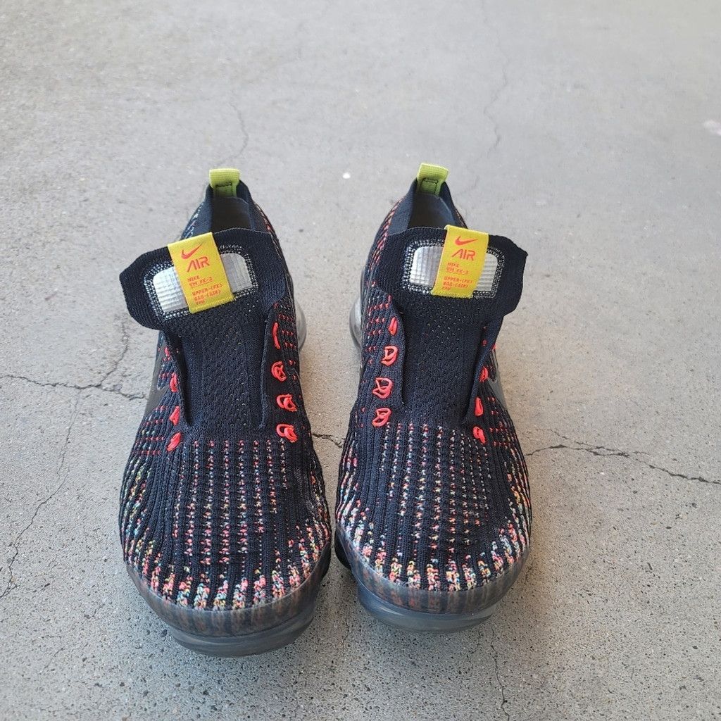 Nike EUC 2019 Womens Nike Air VaporMax Flyknit 3 Size US 7.5 / IT 37.5 - 4 Thumbnail