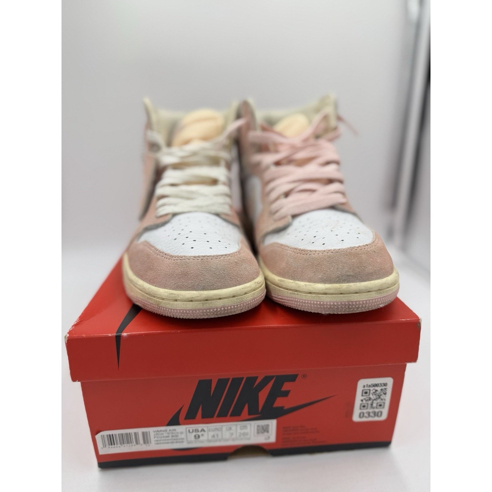 Nike Women's Nike Air Jordan 1 Retro Hi OG Washed Pink Size 9.5 Size US 9.5 / IT 39.5 - 1 Thumbnail