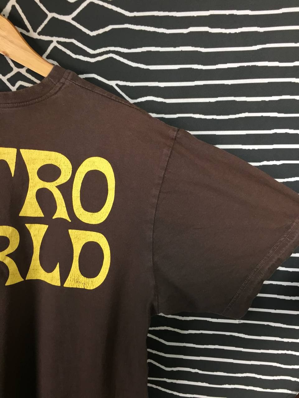Rap Tees Travis Scott Astroworld Wish You Were Here Rap Tee Size US L / EU 52-54 / 3 - 9 Thumbnail