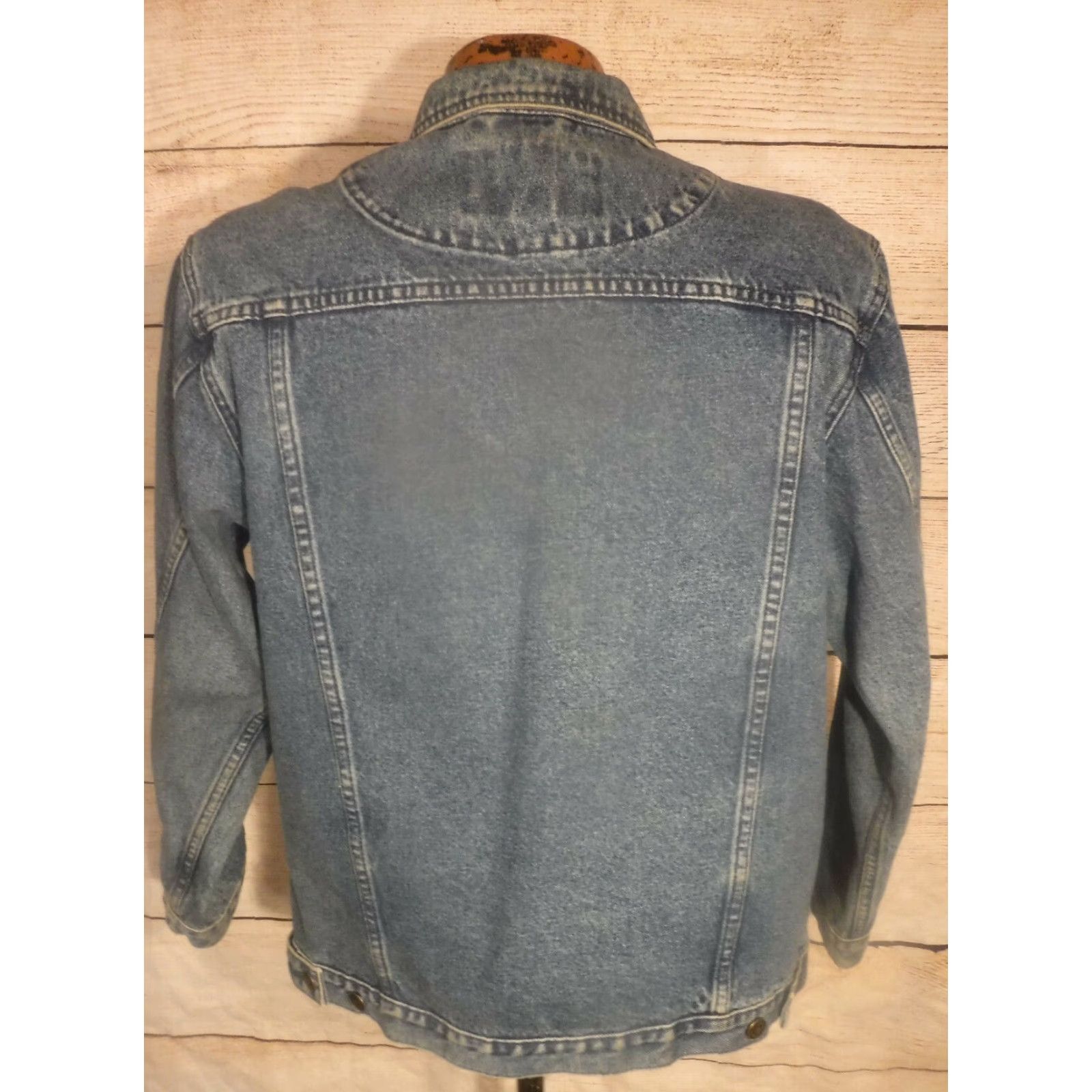 Vintage Vintage Cabela's Women's Small Blue Denim Trucker Jacket 4 Pocket 80s 90s Casual Women's Size 28" / US 6 / IT 42 - 3 Thumbnail