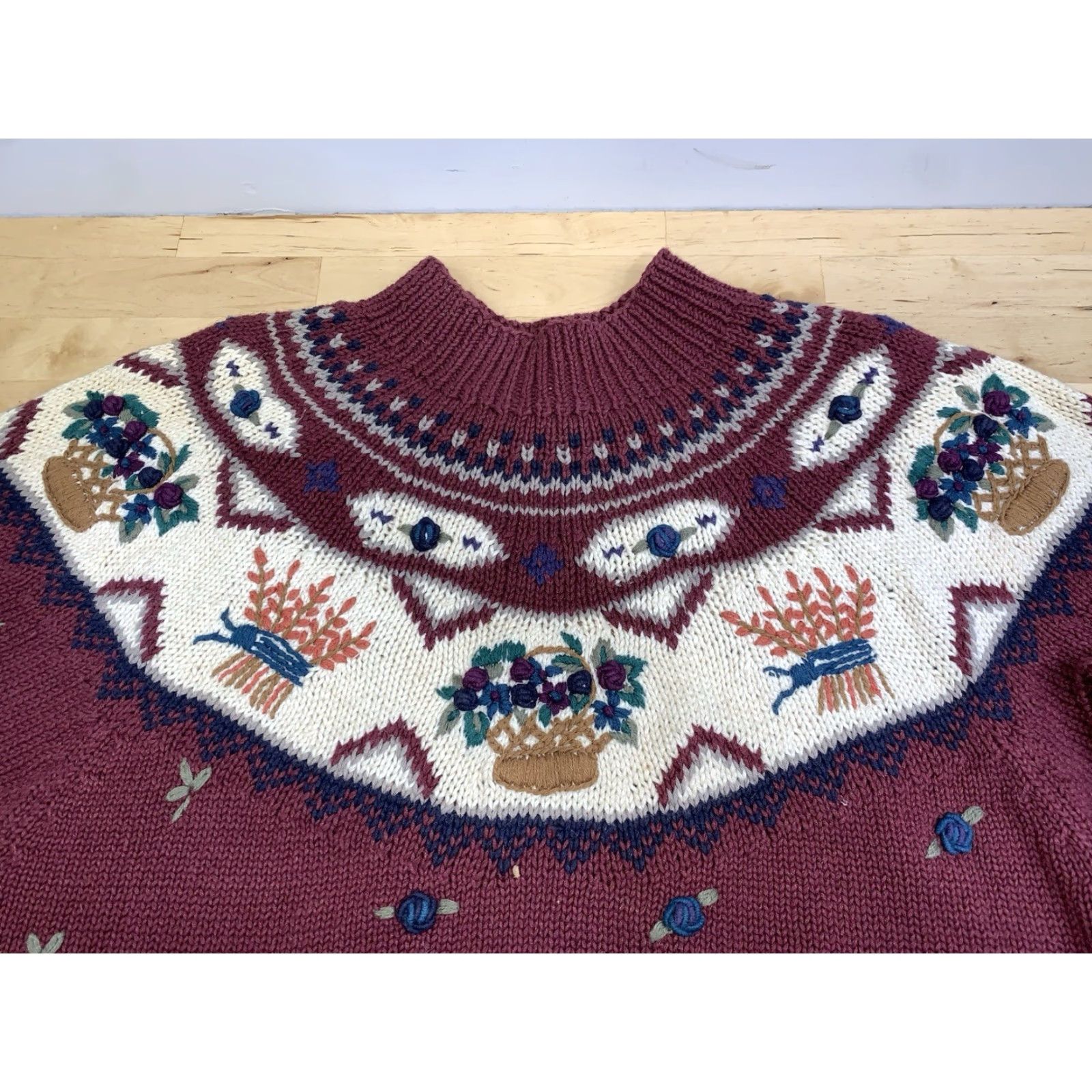 Van Heusen VINTAGE Van Heusen Sweater Womens L Pullover Crew Neck Red Ramie Knit 90s Floral Size L / US 10 / IT 46 - 4 Thumbnail