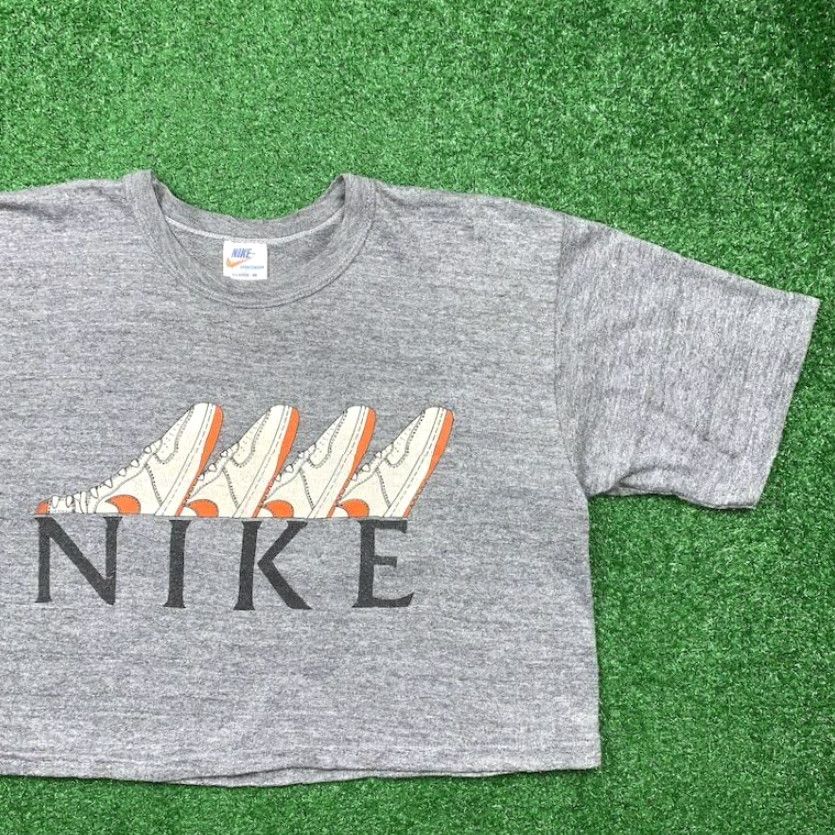 Nike VINTAGE Nike T-Shirt XL Gray Short Sleeve Crew Neck Graphic Tee 1980s Jordan 1 Chicago Bred Mens Size US XL / EU 56 / 4 - 2 Thumbnail