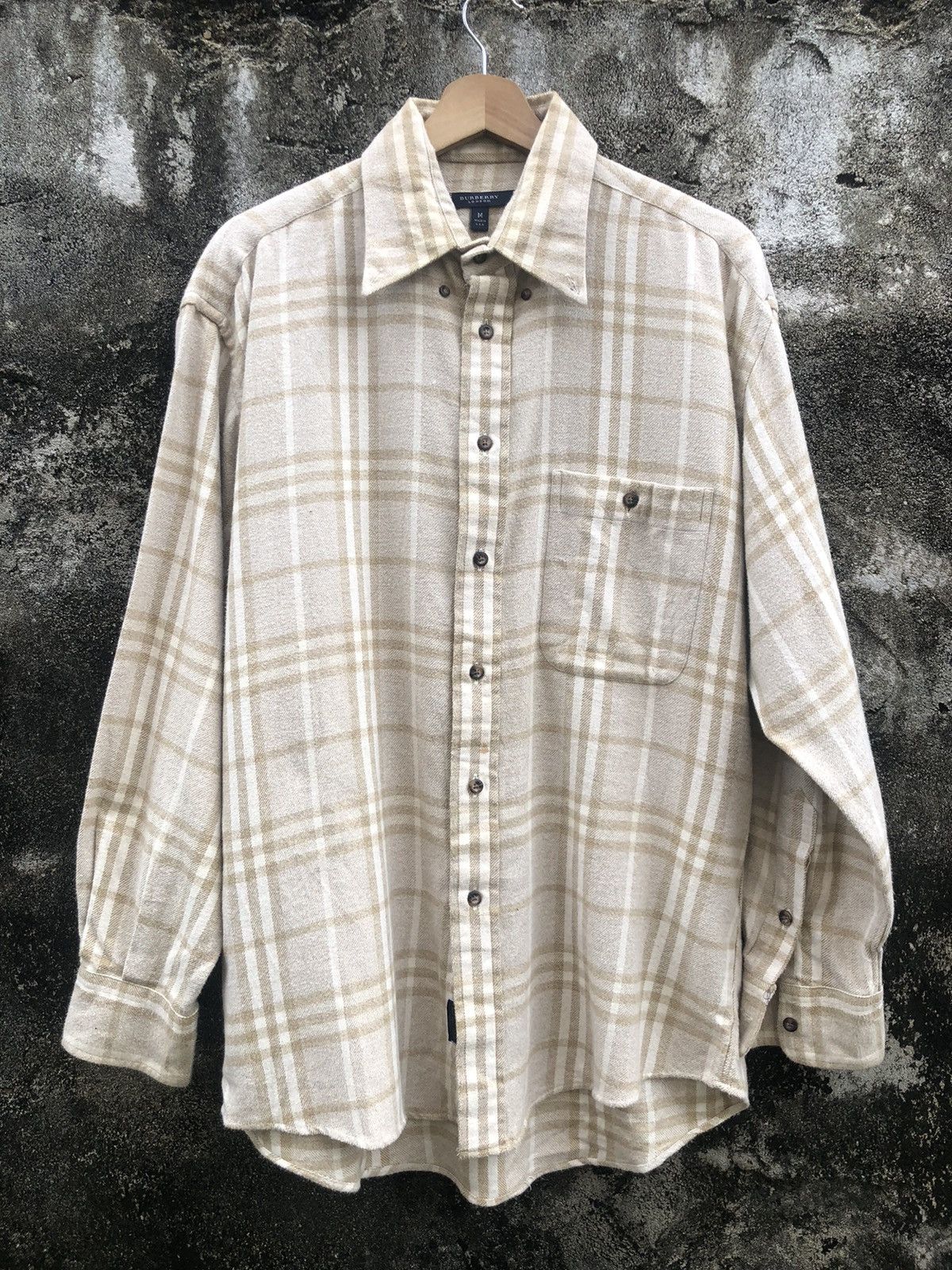 Burberry × Vintage Vintage Burberrys Nova Check Button Shirts Made In Usa Size US M / EU 48-50 / 2 - 1 Thumbnail