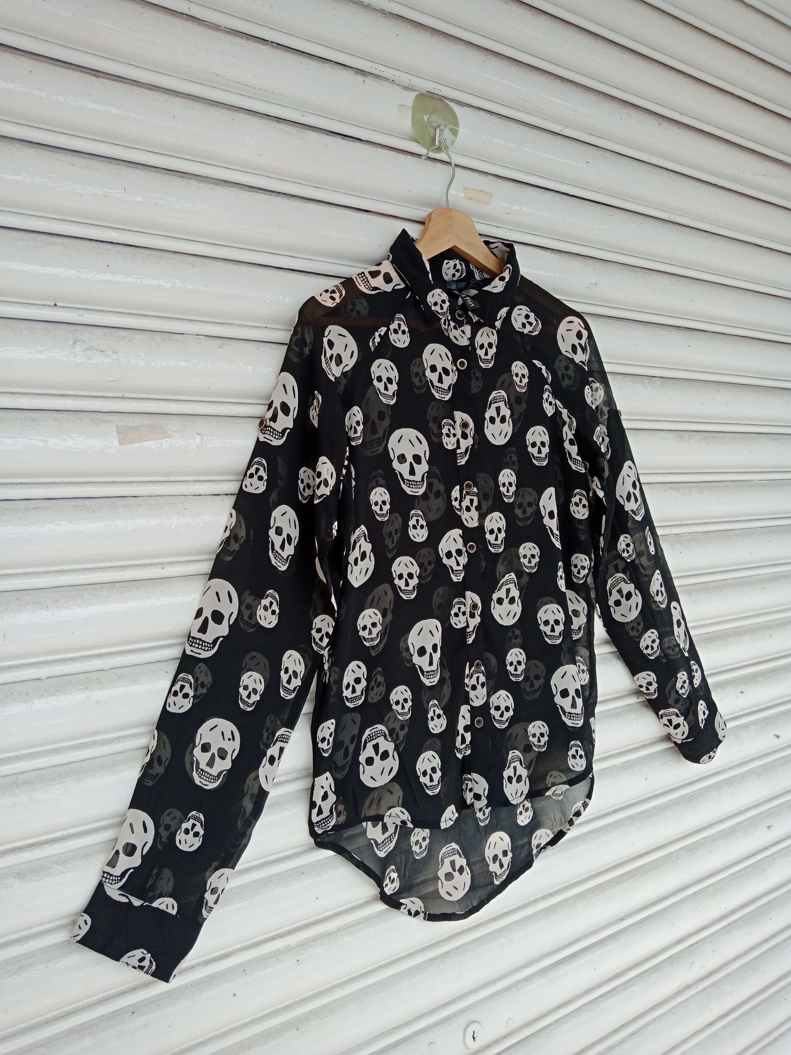KMRii Fun & Flirt Overprint Skulls Paper Thin Size US M / EU 48-50 / 2 - 4 Thumbnail