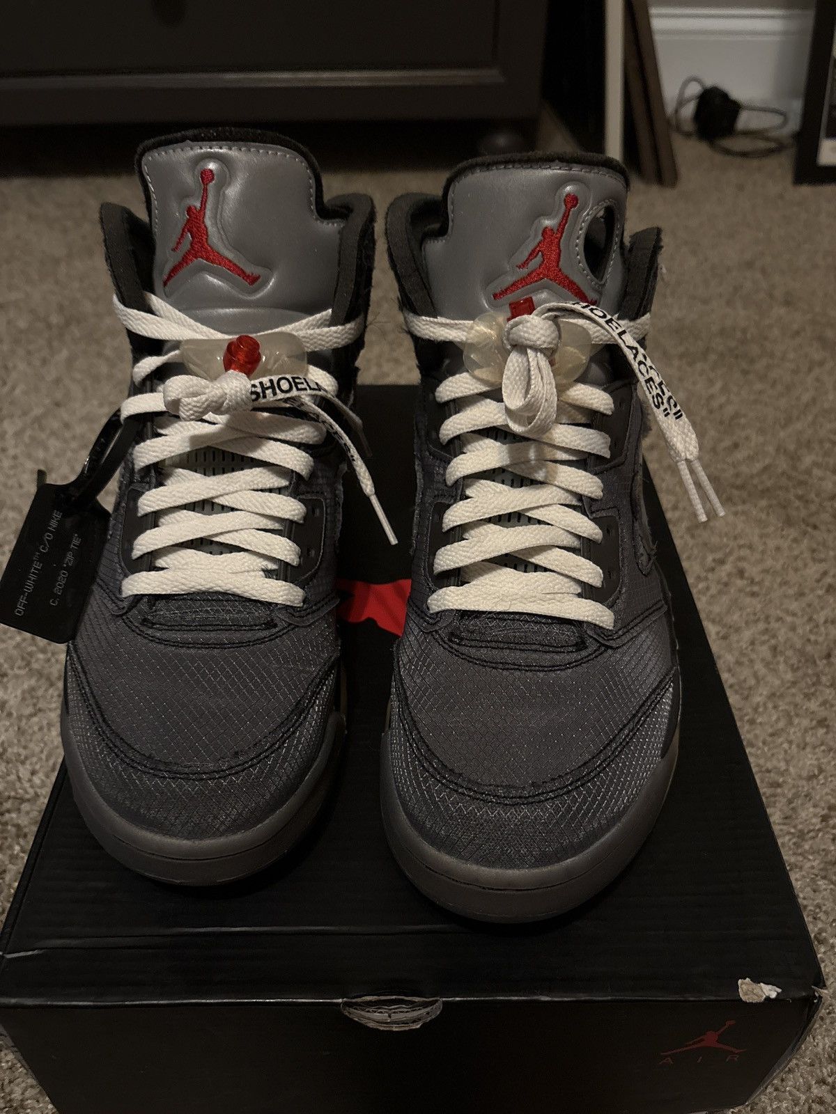 Jordan Brand × Off-White gently used jordan 5 “muslin” Size US 9 / EU 42 - 1 Thumbnail