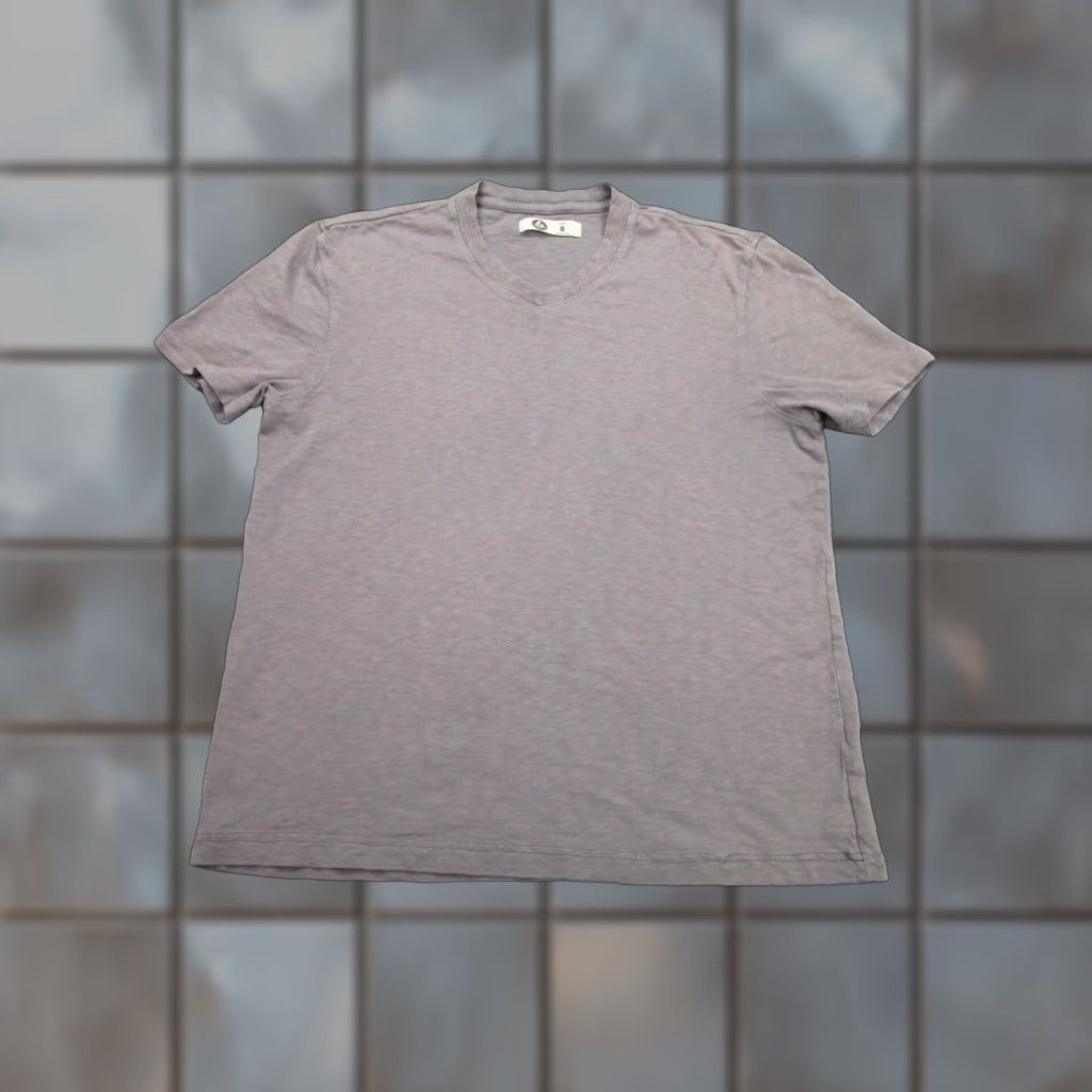 Vintage American Giant Gray Grunge Distressed V-Neck T-Shirt Mens Small Short Sleeve Size US S / EU 44-46 / 1 - 1 Thumbnail