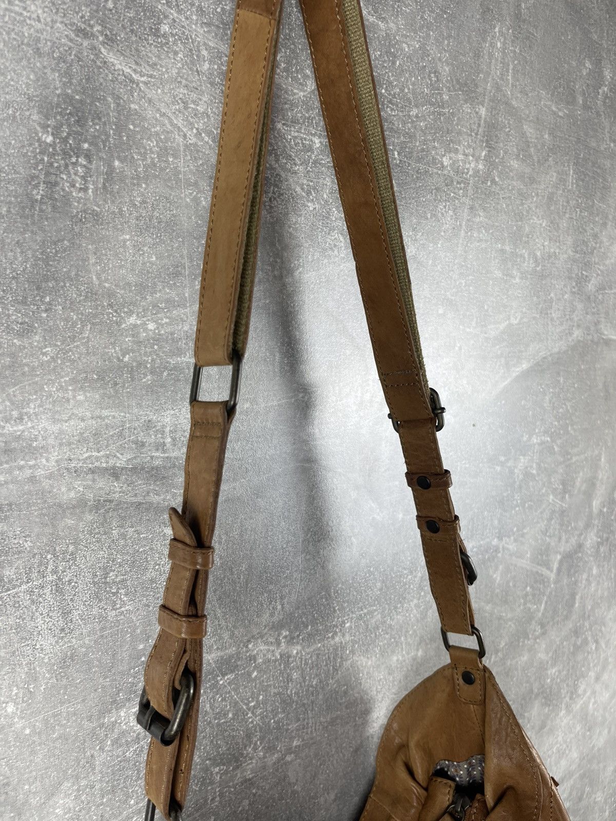 Genuine Leather Aunts Uncles Brown Leather Hobo Shoulder Vintage Slouchy Bag Size ONE SIZE - 5 Thumbnail