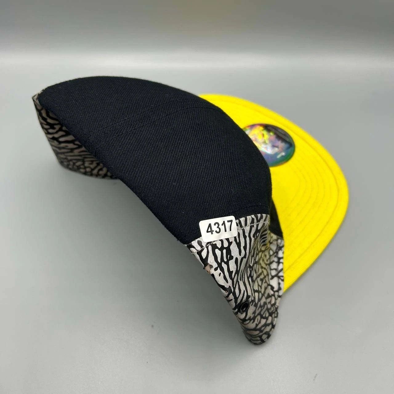 Jordan Brand Air Jordan 5 Panel Hat Men Cement Elephant Strap Back Cap Size ONE SIZE - 11 Thumbnail