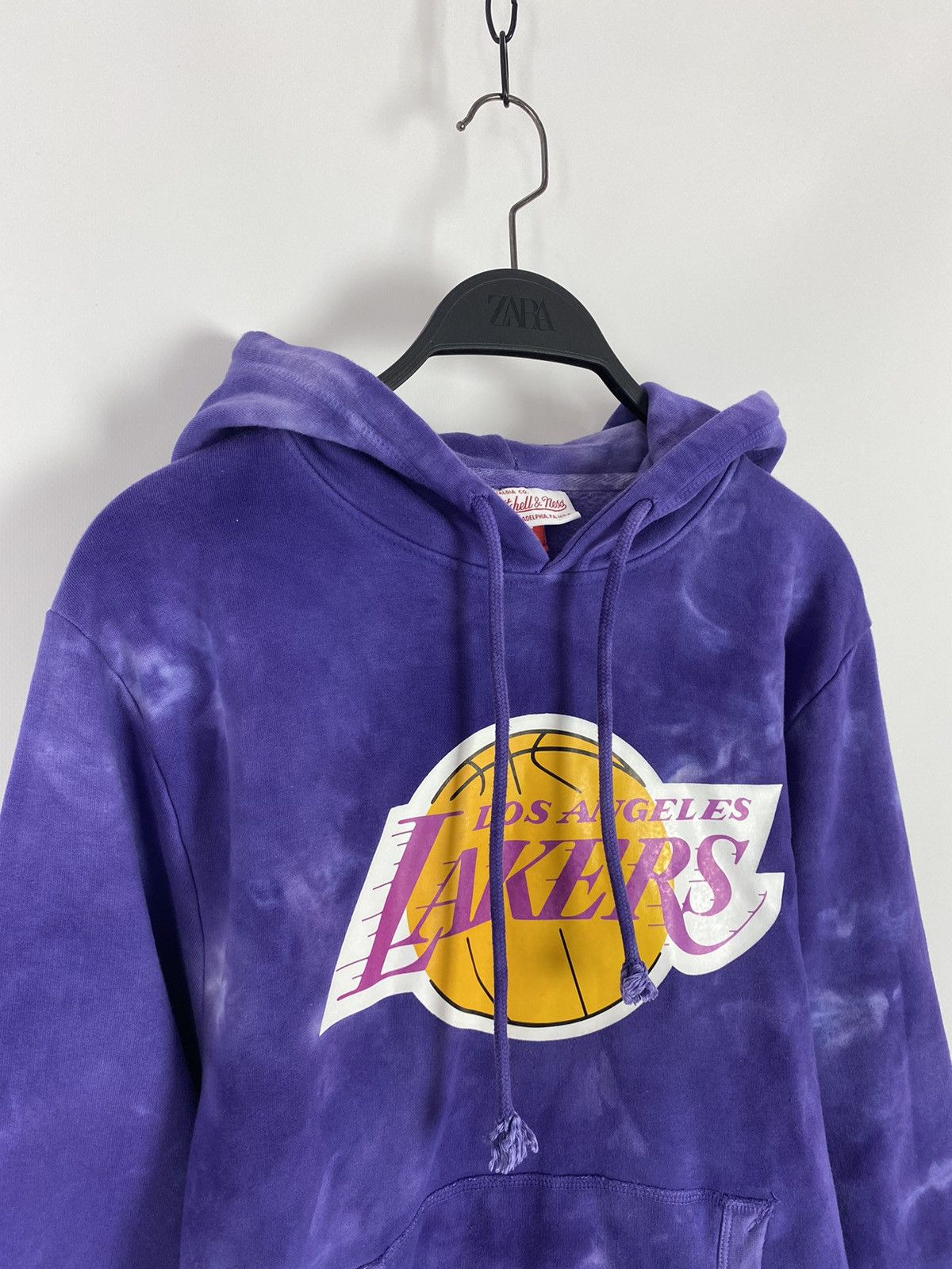Mitchell & Ness L.A. Lakers Logo Purple Tie Dye Hoodie Size US M / EU 48-50 / 2 - 2 Thumbnail