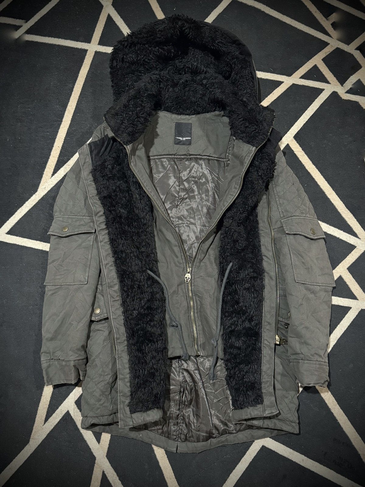 GOA Double Layers Asymmetrical Fur Jacket Codes Combine Lgb Size US L / EU 52-54 / 3 - 4 Thumbnail