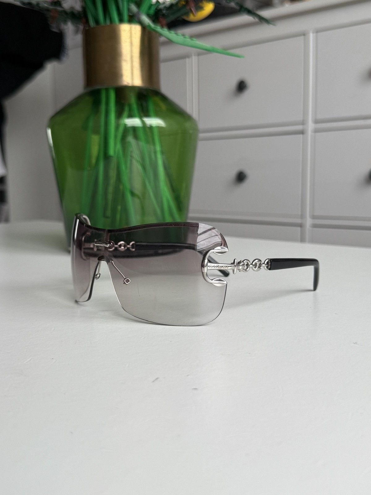 Designer Vintage y2k Gucci shield sunglasses designer avantgarde opium Size ONE SIZE - 3 Thumbnail