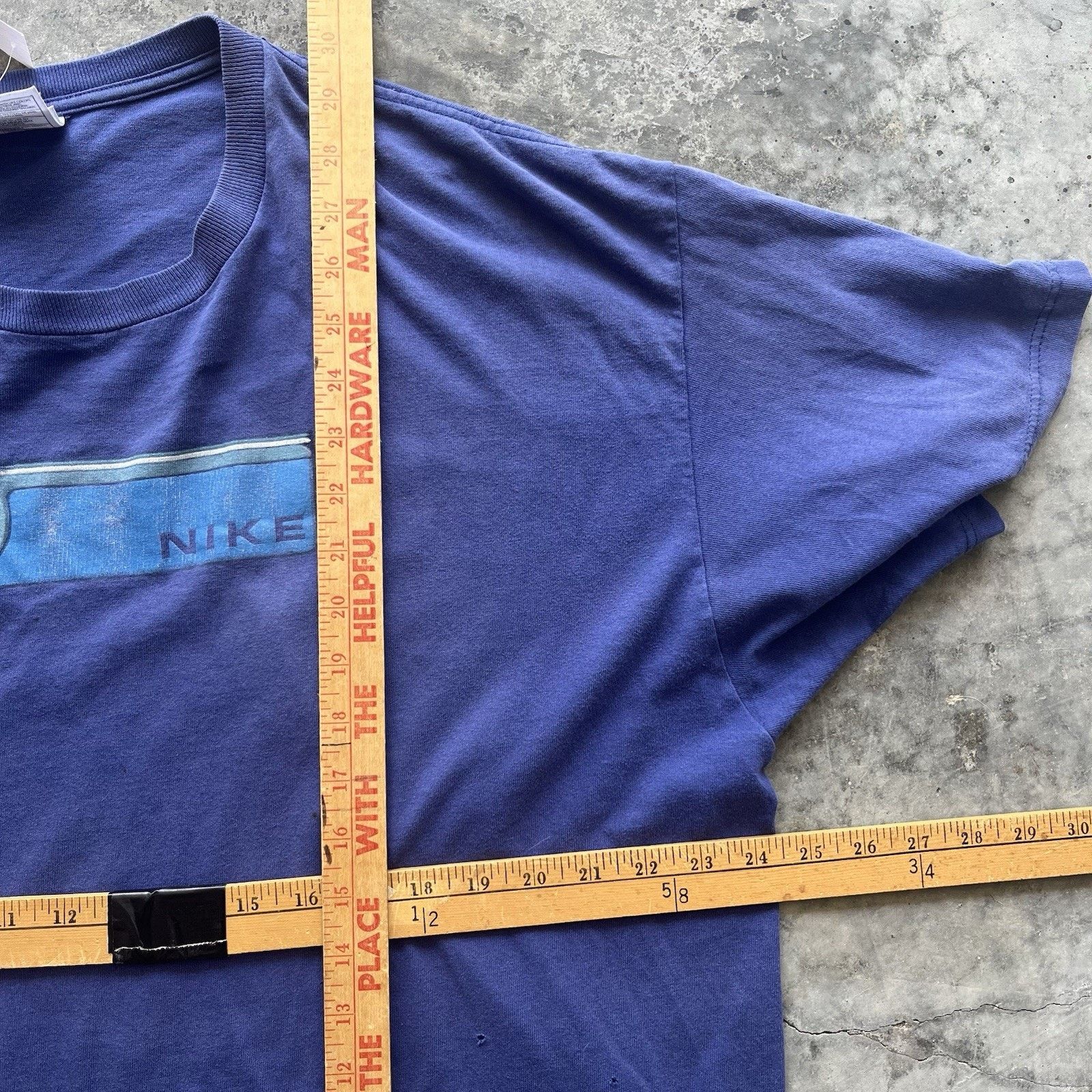 Nike Vintage 90’s Nike Distressed Faded Tshirt Men’s XL Sportswea Size US XL / EU 56 / 4 - 7 Thumbnail