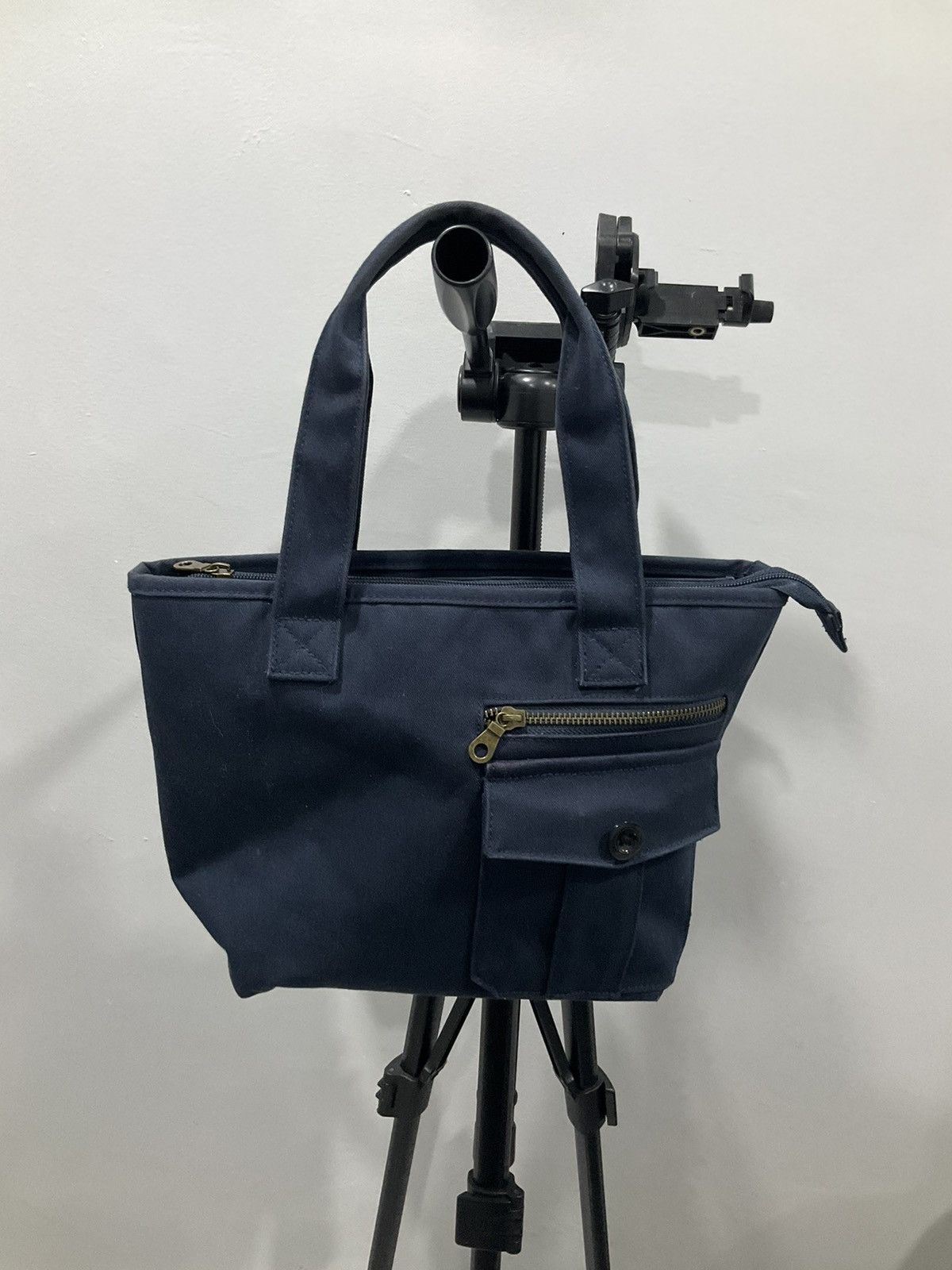 Other Vintage Simple Hands Bag with Pocket at Front Size ONE SIZE - 1 Thumbnail