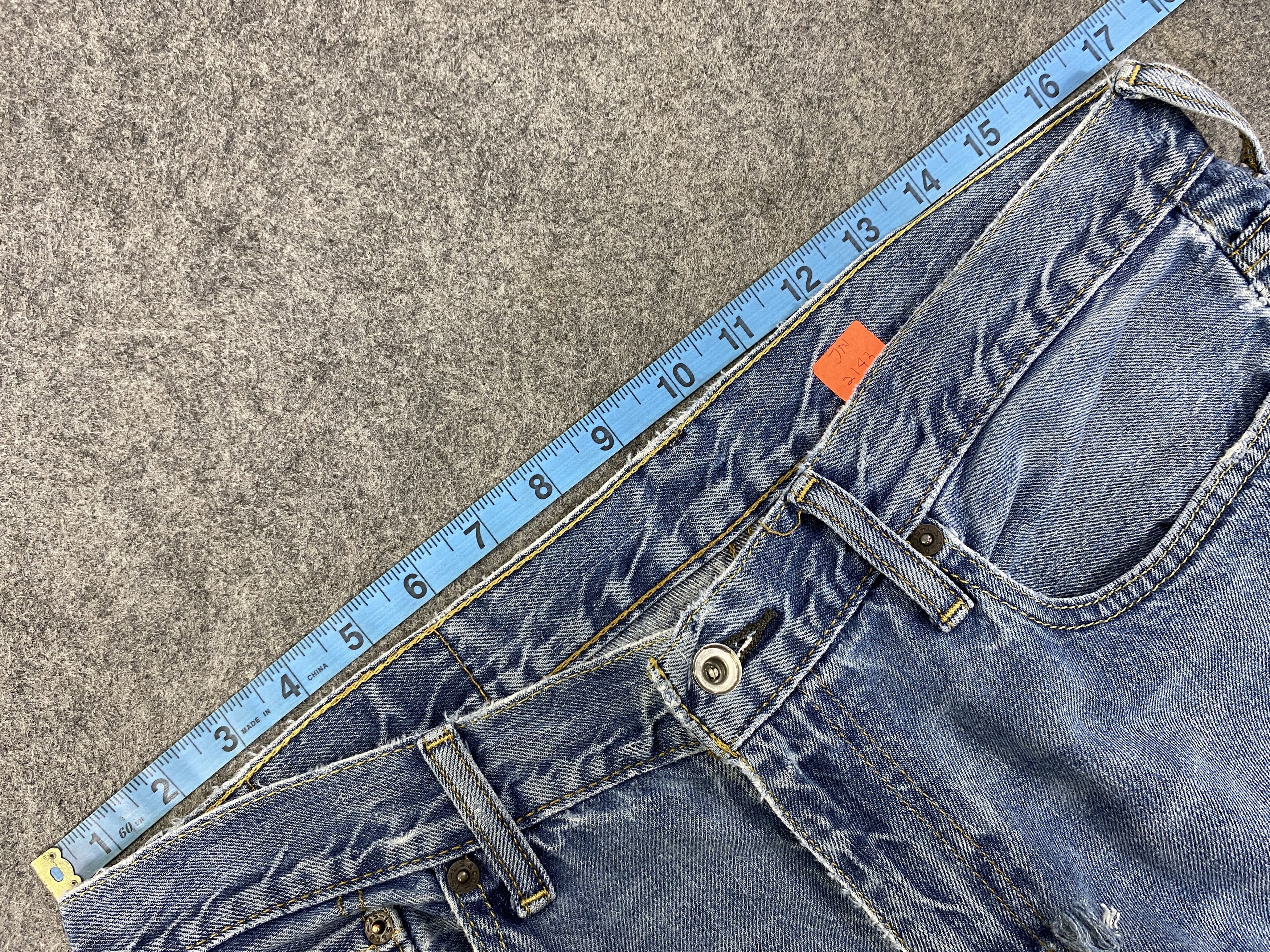 Levi's Blue Wash Vintage Levi's 514 Jeans 34x31.5 Denim JN2143 Size US 34 / EU 50 - 5 Thumbnail