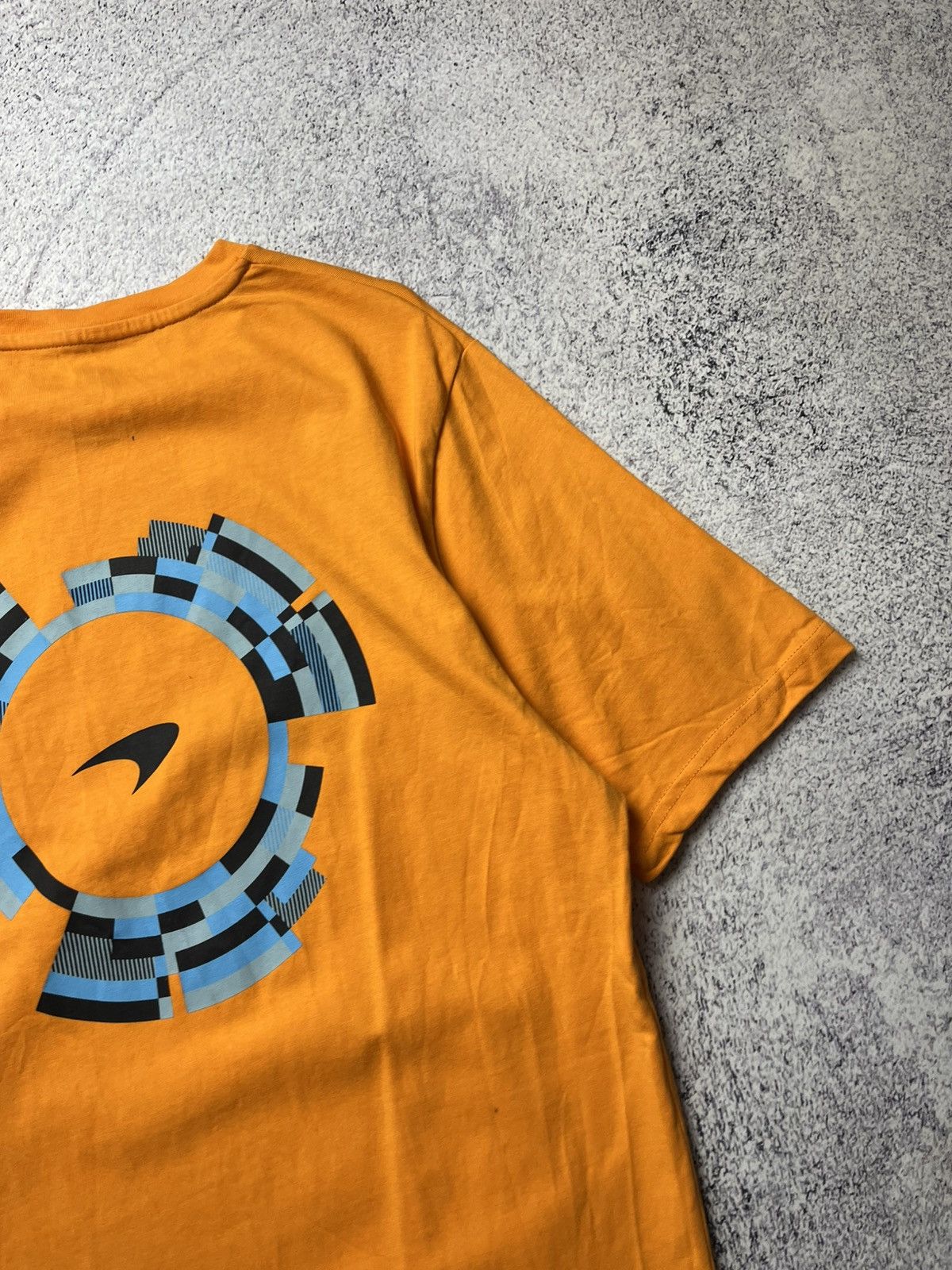 Vintage Mclaren big logo Orange t-shirt tee 90s racing moto rare Size US M / EU 48-50 / 2 - 16 Thumbnail