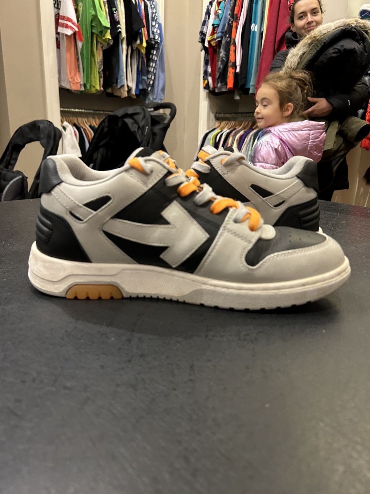 Off-White Off White Out Of Office ‘Black Grey’ Size US 10 / EU 43 - 4 Thumbnail