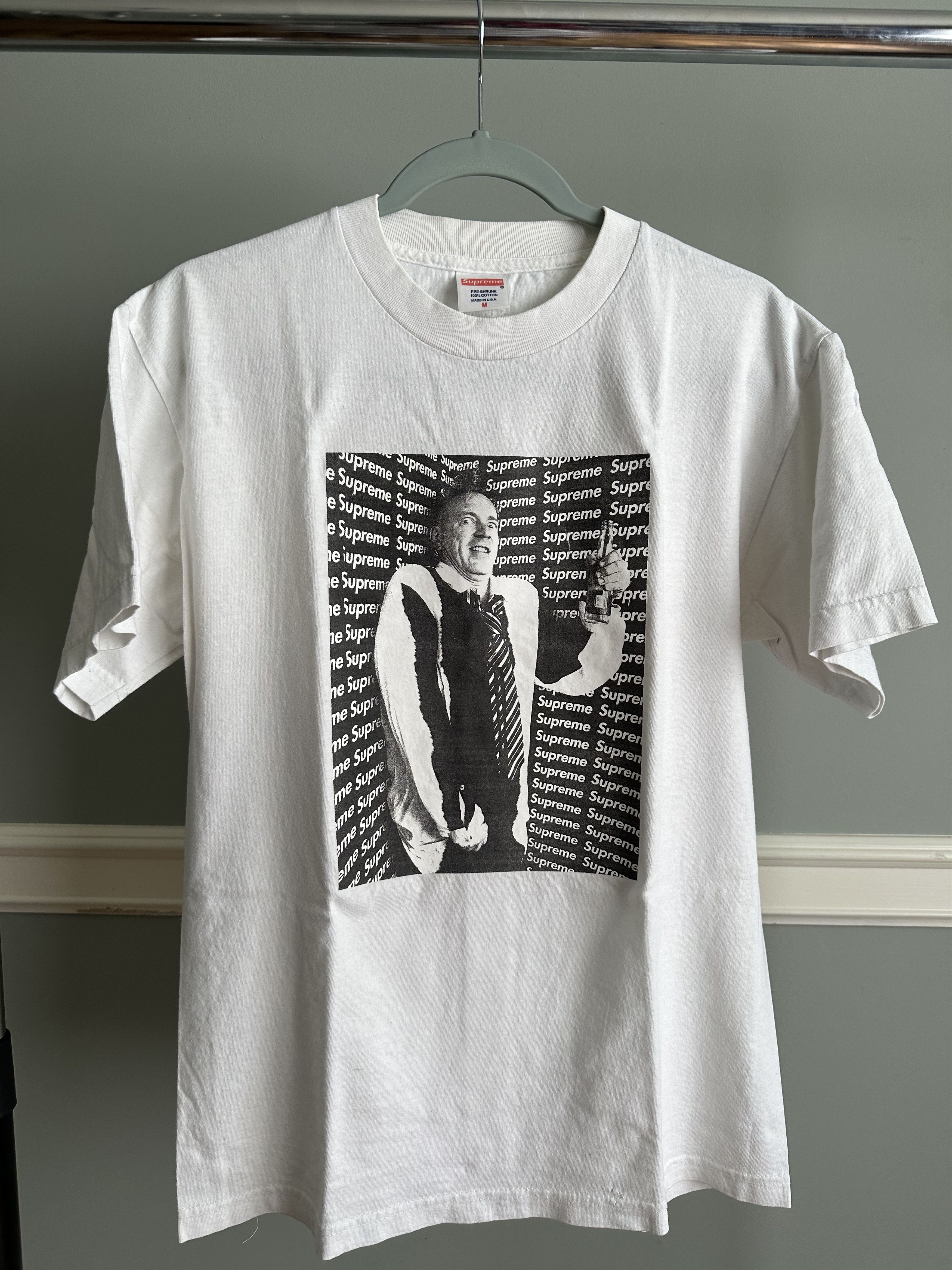 Supreme x John Lydon Tシャツ Supreme x John Lydon T-Shirt | Leaklight