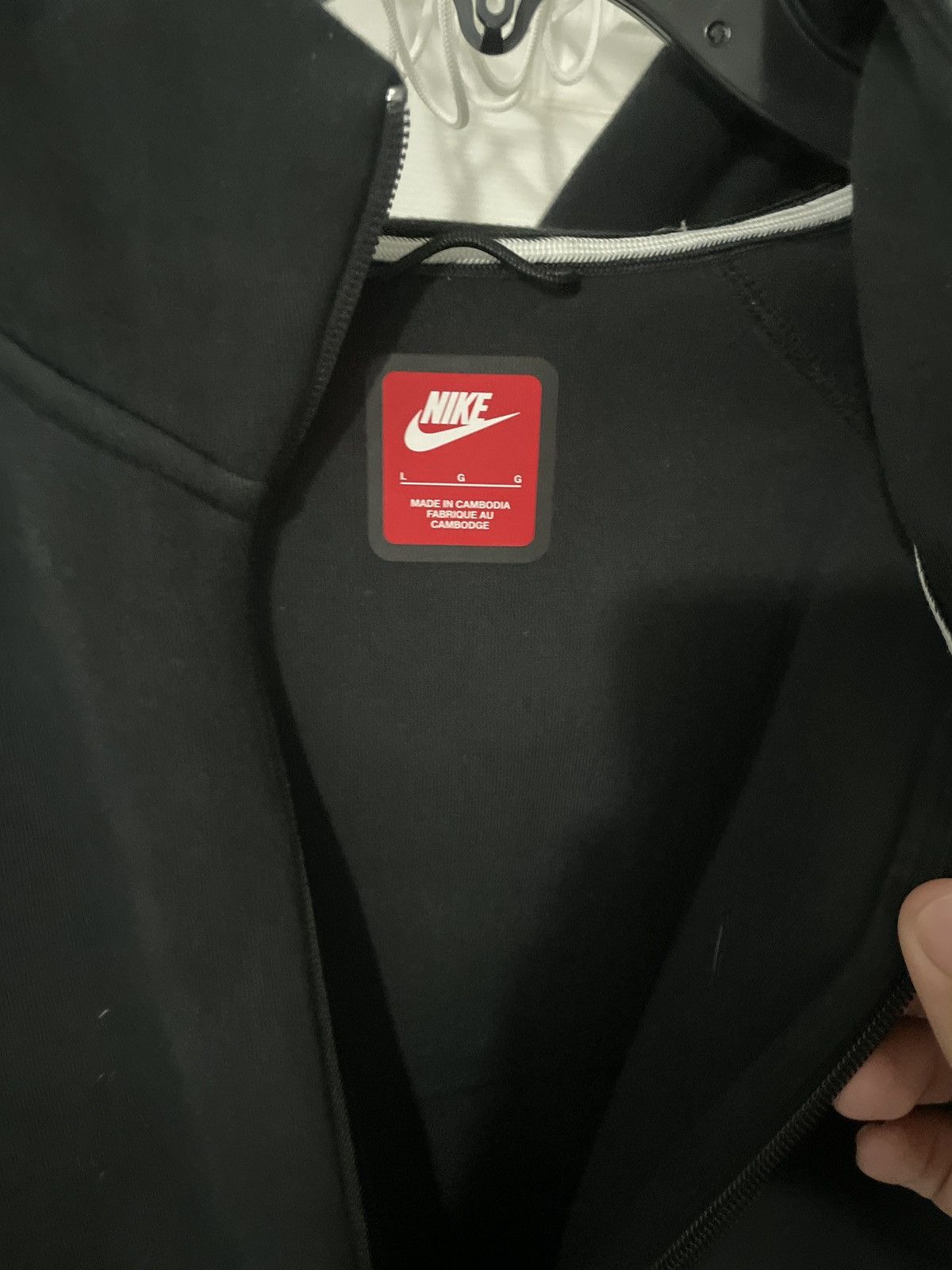 Nike black nike tech Size US L / EU 52-54 / 3 - 2 Thumbnail