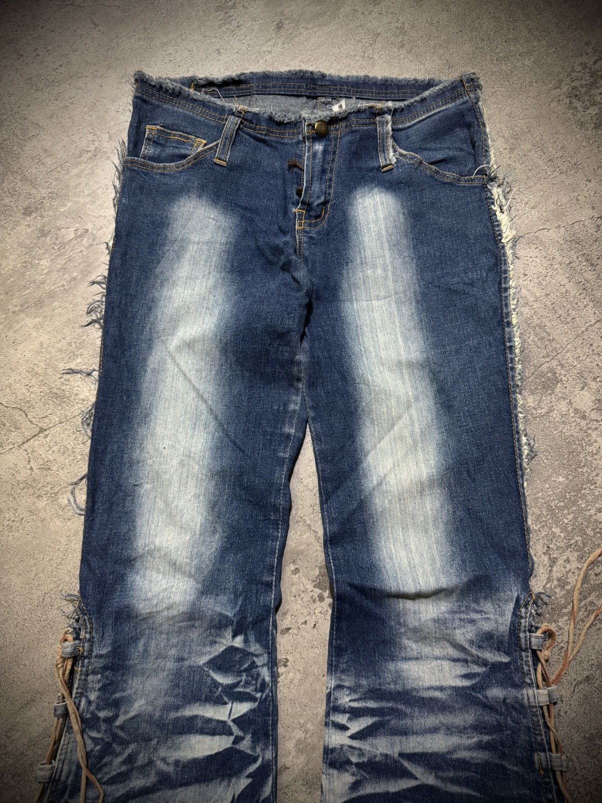 Tornado Mart Y2k Laced Ifsixwasnine Fadding Flare Jeans Size US 28 / EU 44 - 7 Thumbnail