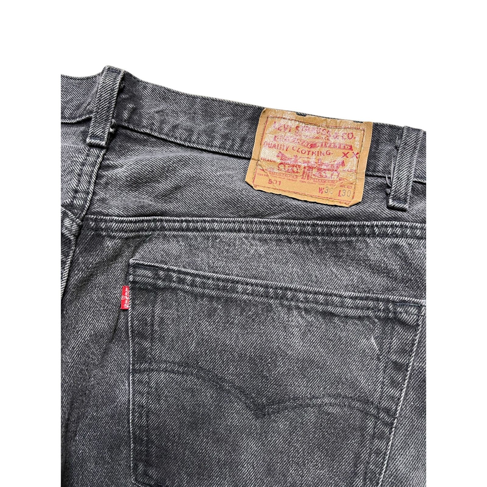Levi's Vintage Levis 501 Jeans Button Fly Size 38x30 Black 90s USA Size US 38 / EU 54 - 4 Thumbnail