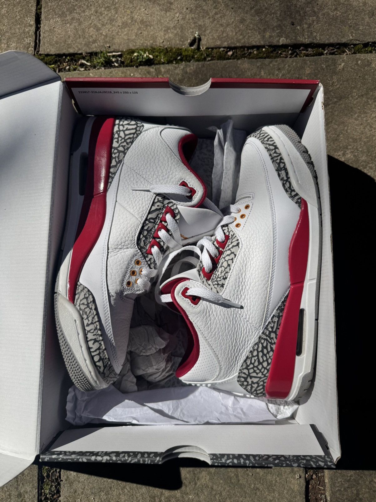 Jordan Brand × Nike Cardinal red Jordan 3 Size US 10.5 / EU 43-44 - 3 Thumbnail