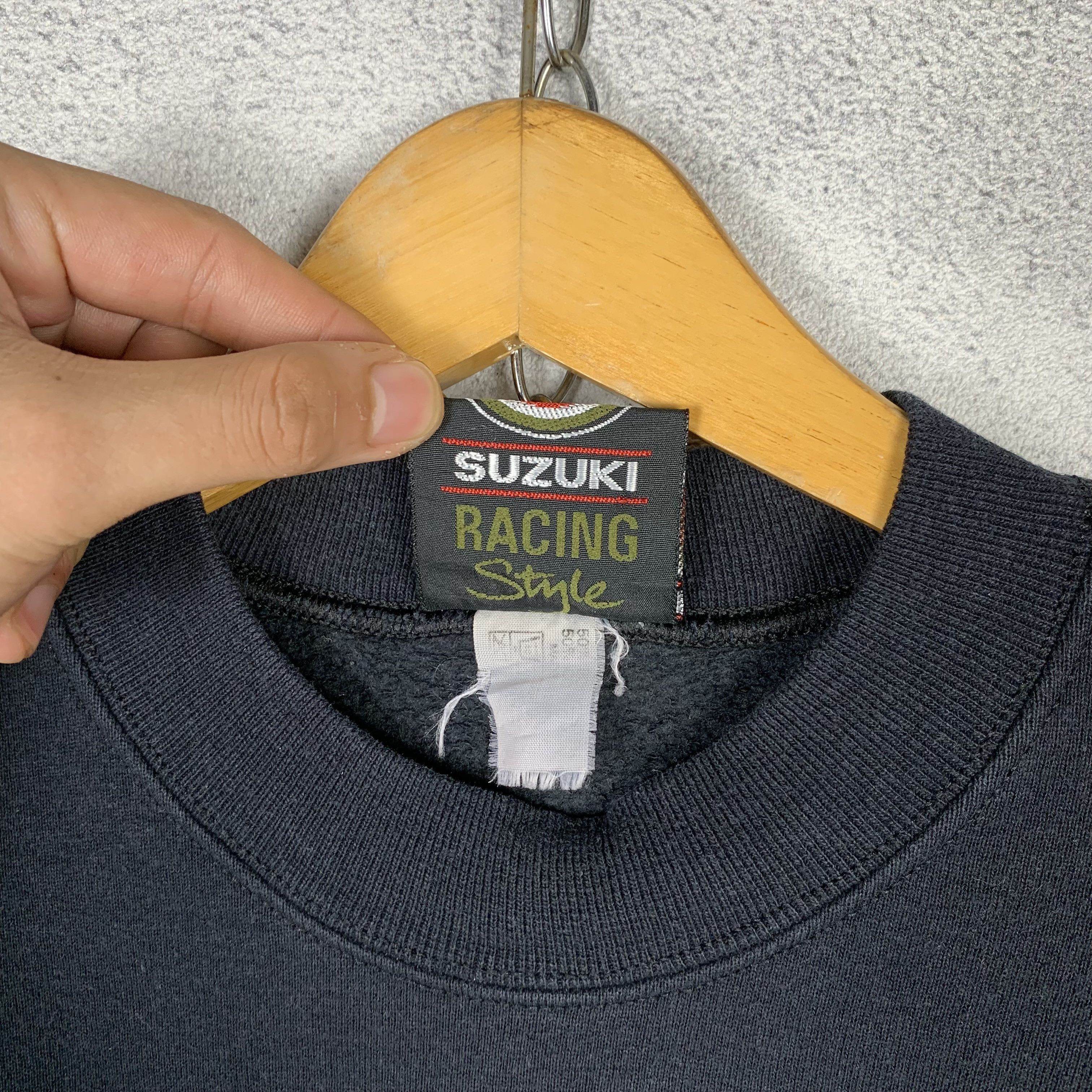 Gear for Sports Vintage Suzuki Racing Team Lucky Strike Sweatshirt Crewneck Size US M / EU 48-50 / 2 - 4 Thumbnail